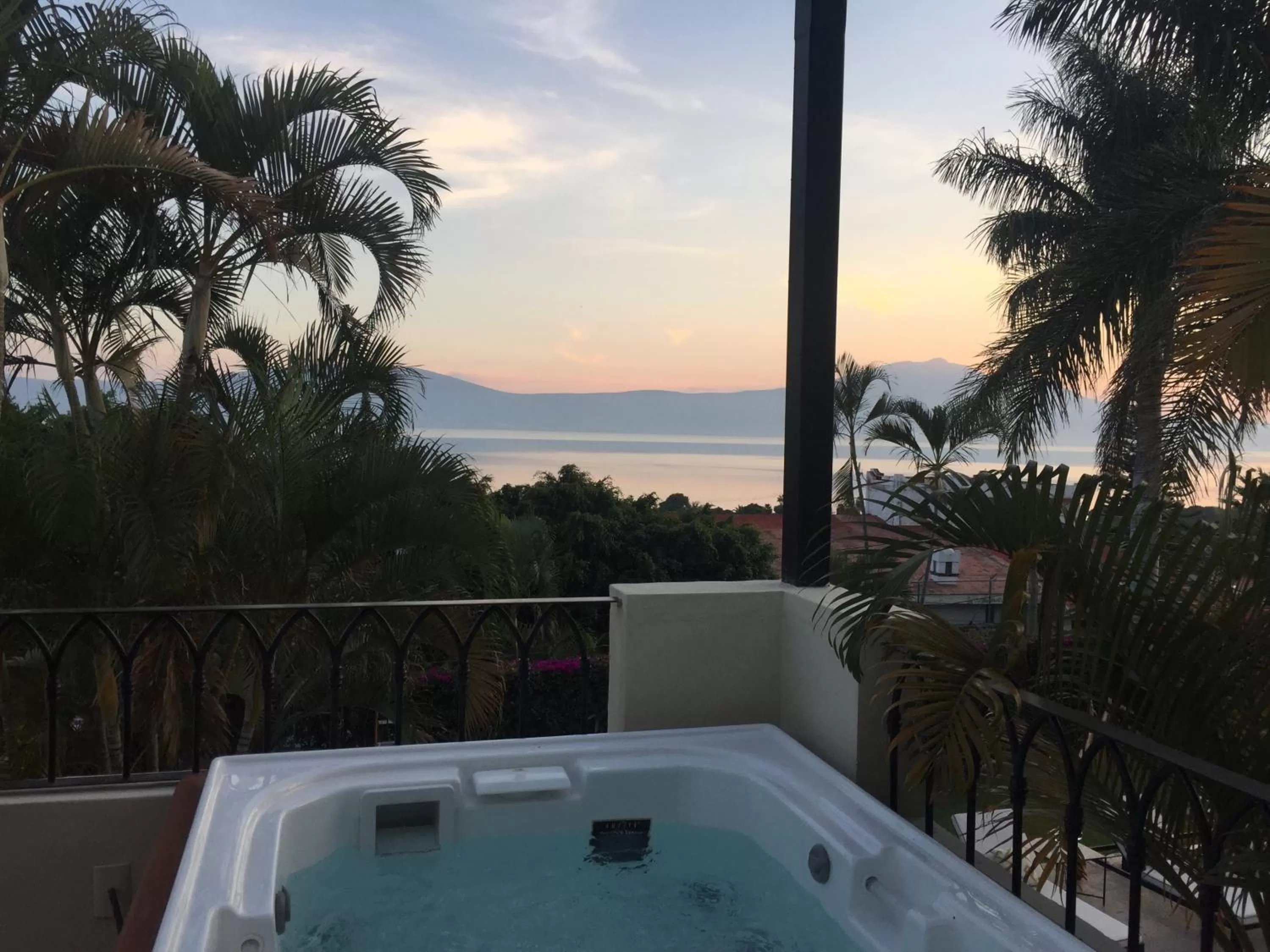 Bedroom in Hotel Lindo Ajijic Bed & Breakfast