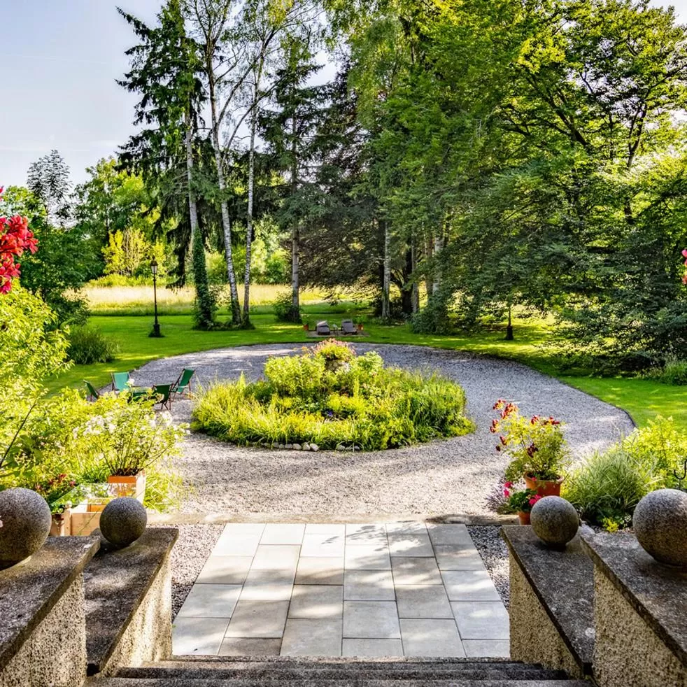 Garden in Villa Zollhaus Bed & Breakfast