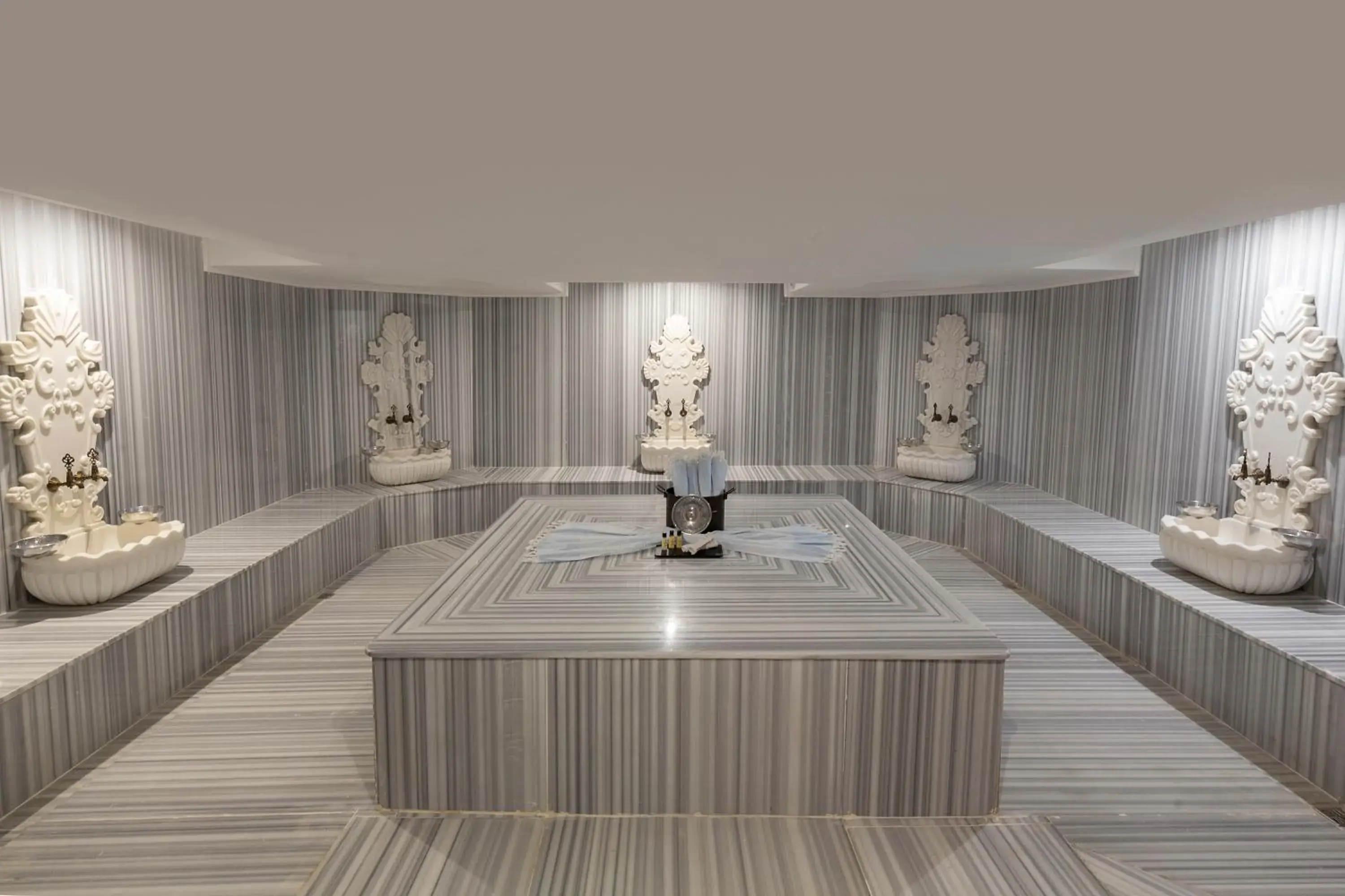 Spa and wellness centre/facilities in Avec Hotel