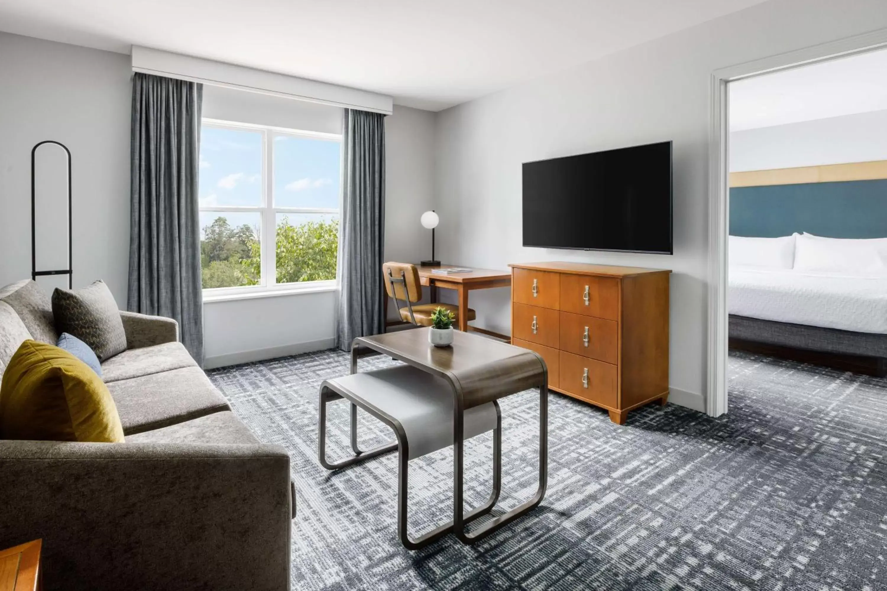 Bedroom, Seating Area in Homewood Suites by Hilton Portsmouth