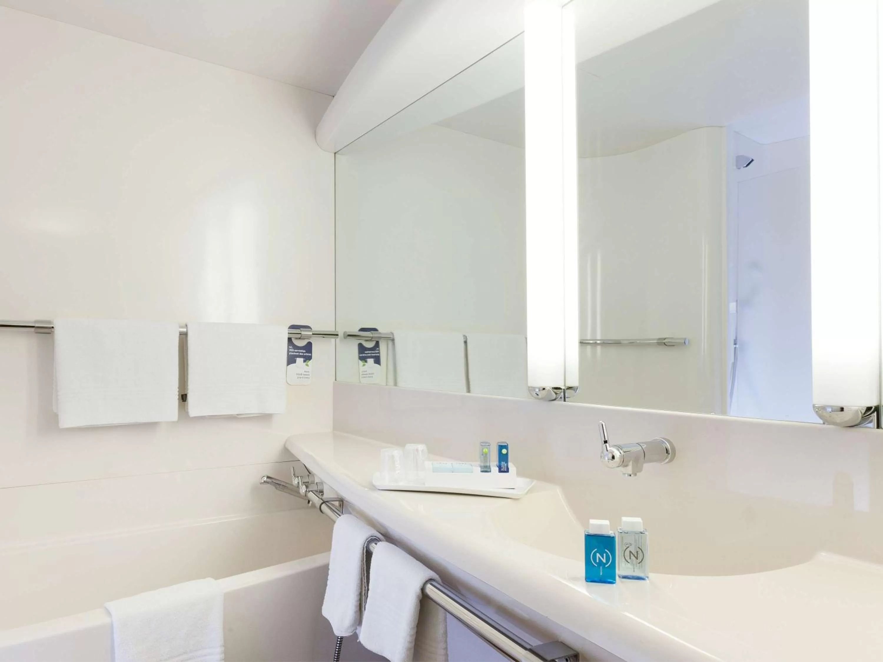 Photo of the whole room in Novotel Paris Orly Rungis Aéroport