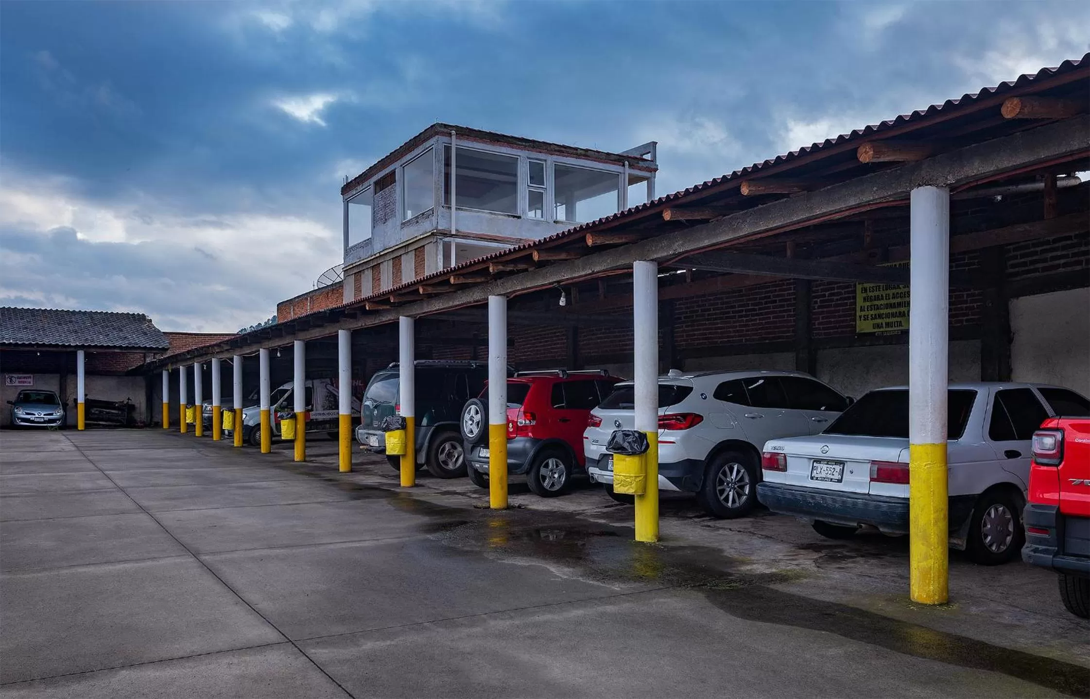 Parking in Hotel la Parroquia