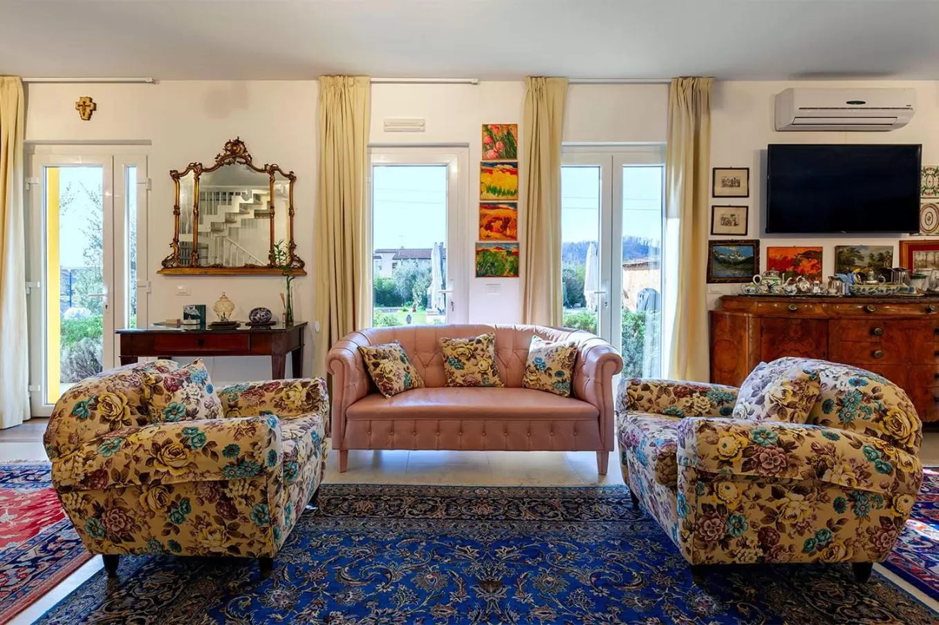 Living room in Le Ginestre