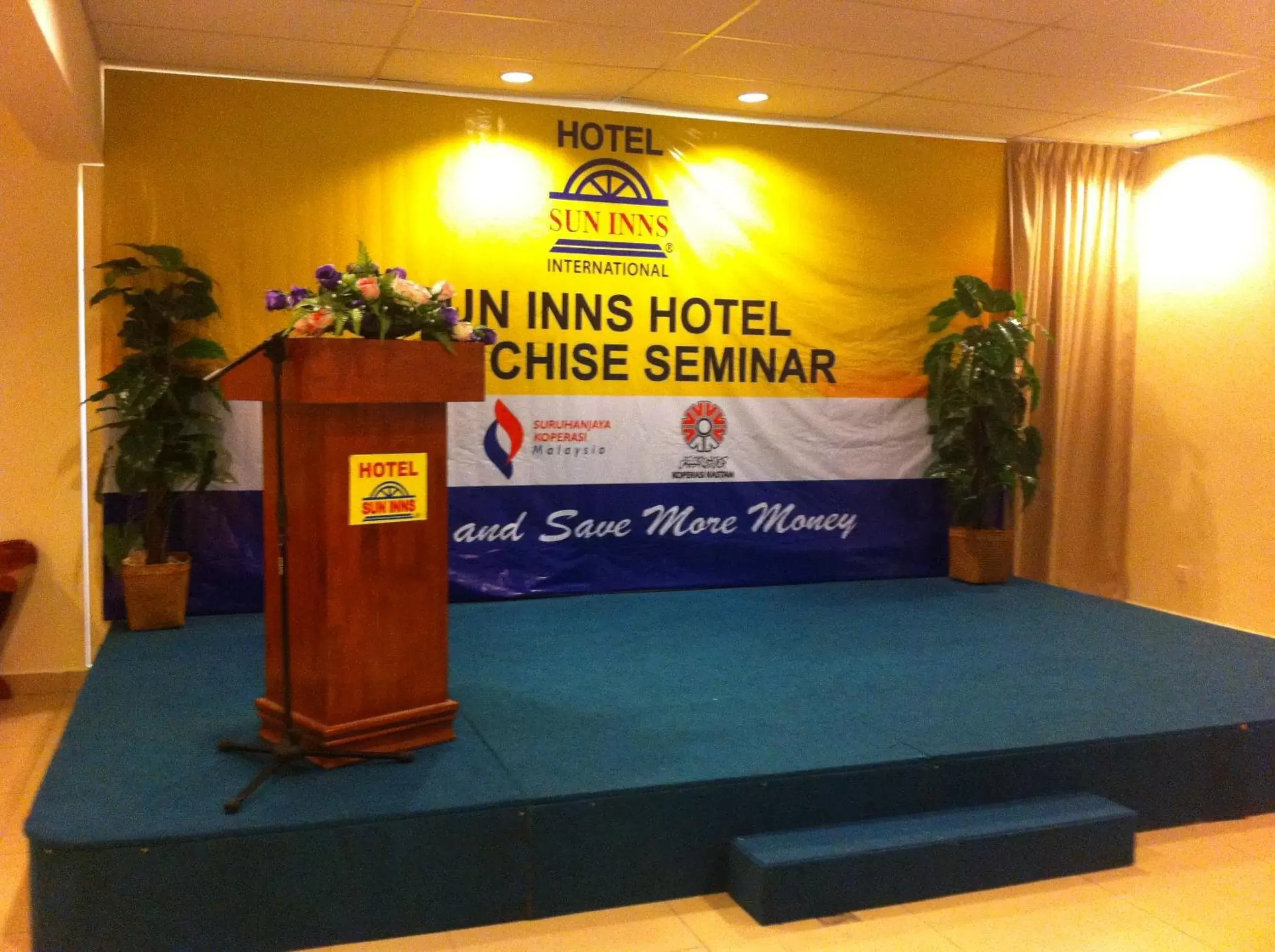 Meeting/conference room in Sun Inns Hotel Kuala Selangor