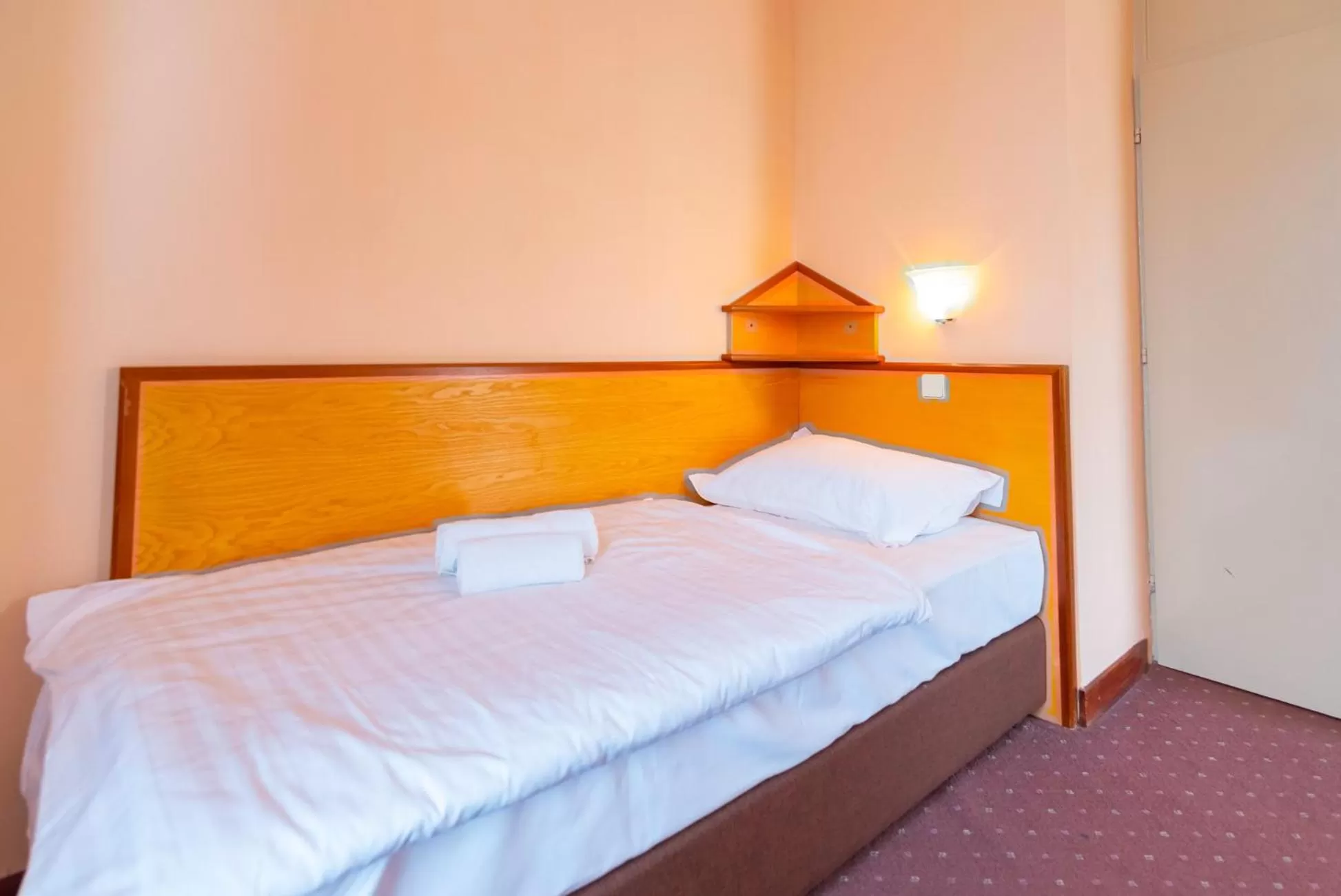 Bedroom, Bed in Hotel Park