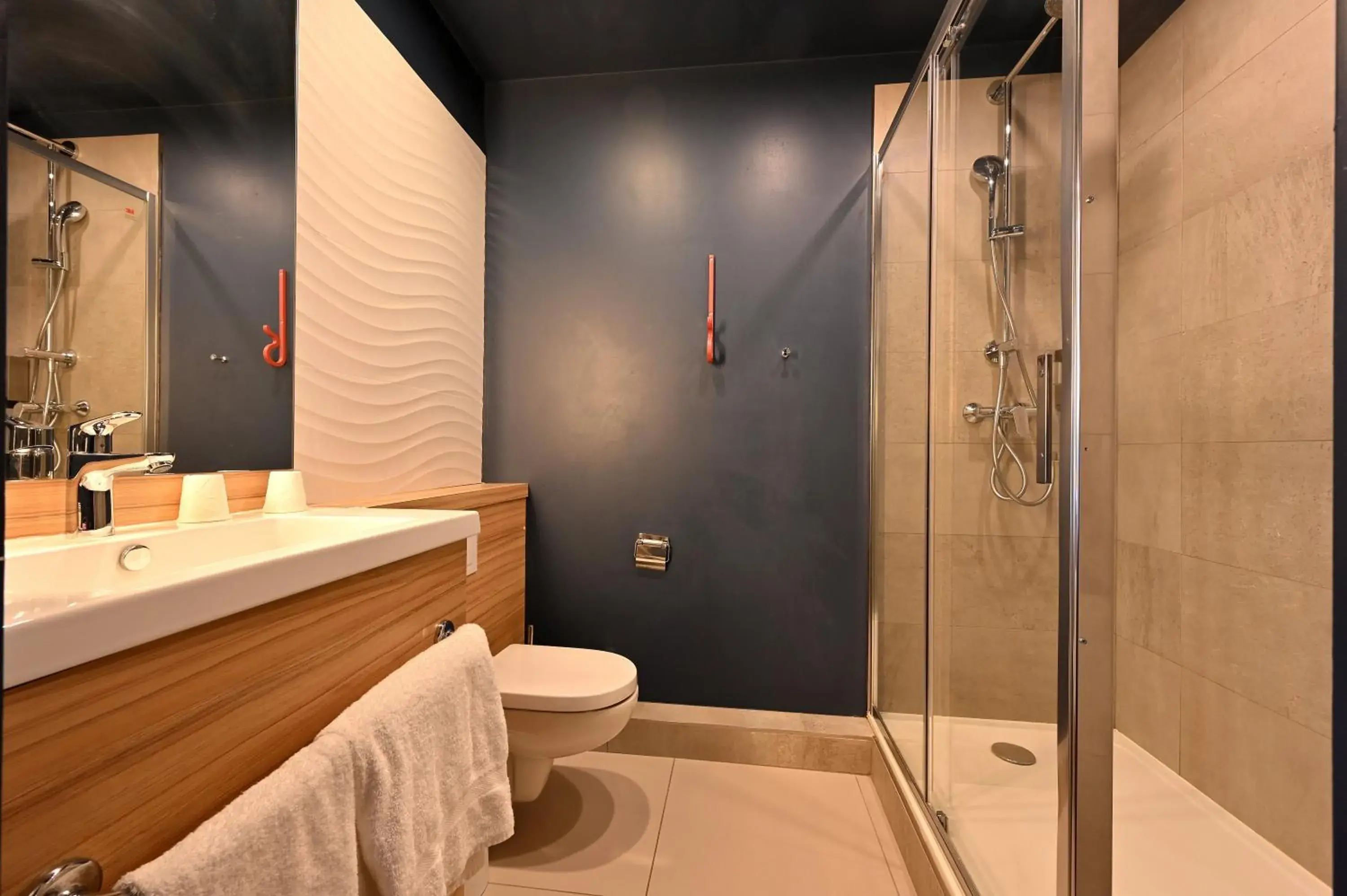 Bathroom in Dali Hotel