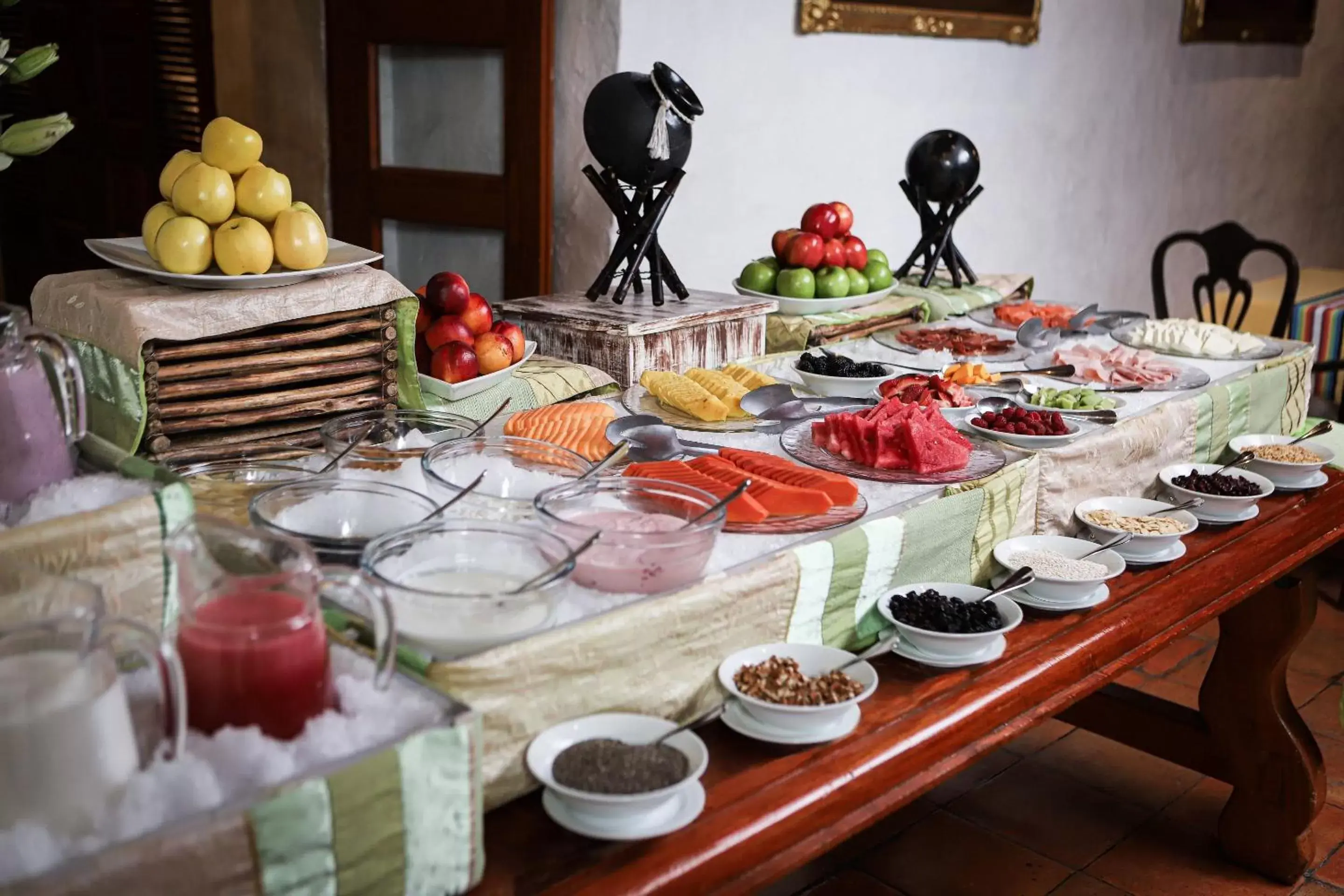Buffet breakfast, Food in Quinta Real Oaxaca