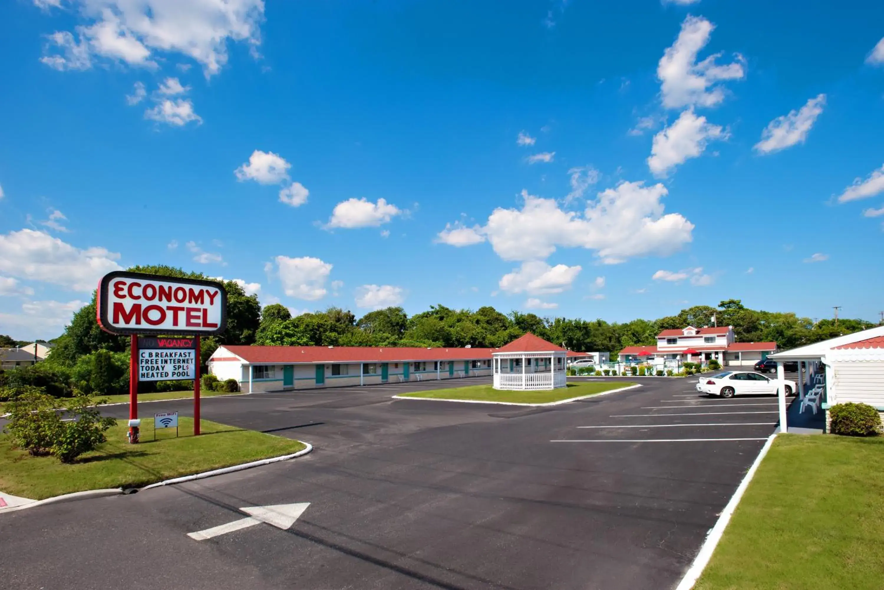 Facade/entrance in Economy Motel Inn and Suites Somers Point