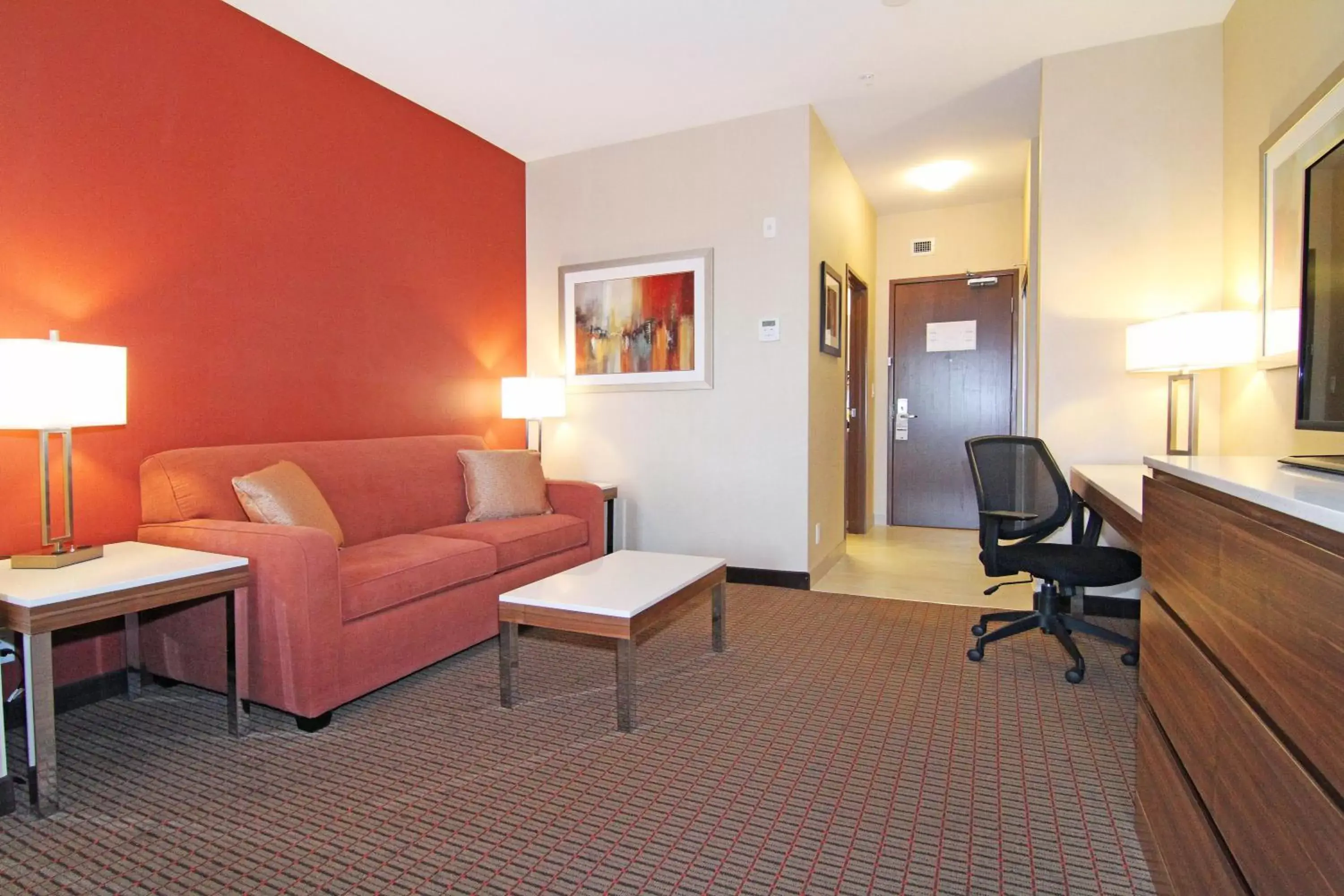 King Suite with Sofa Bed in Holiday Inn Express and Suites Calgary University by IHG King Suite with Sofa Bed in Holiday Inn Express and Suites Calgary University by IHG