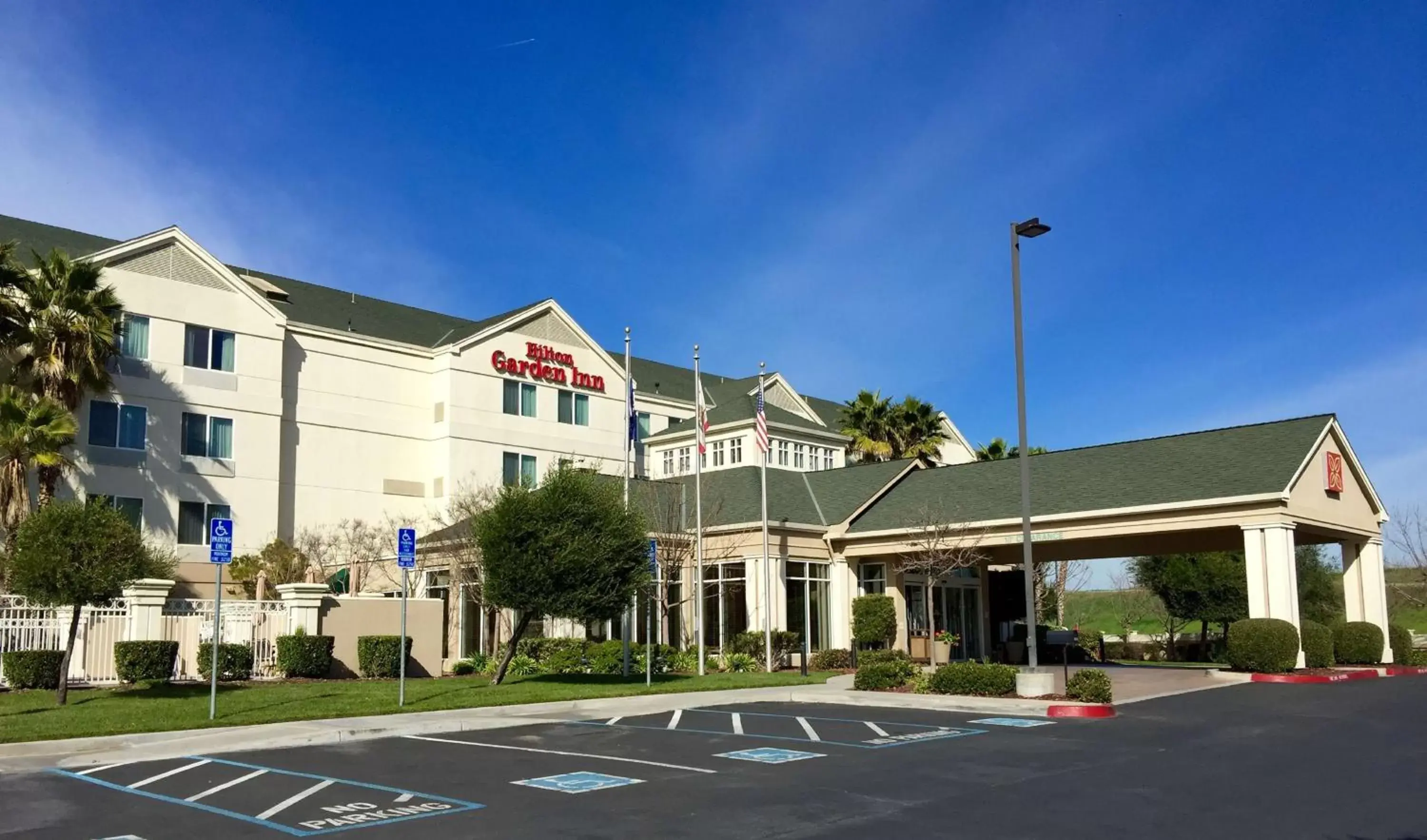 Property building in Hilton Garden Inn Gilroy Property building in Hilton Garden Inn Gilroy