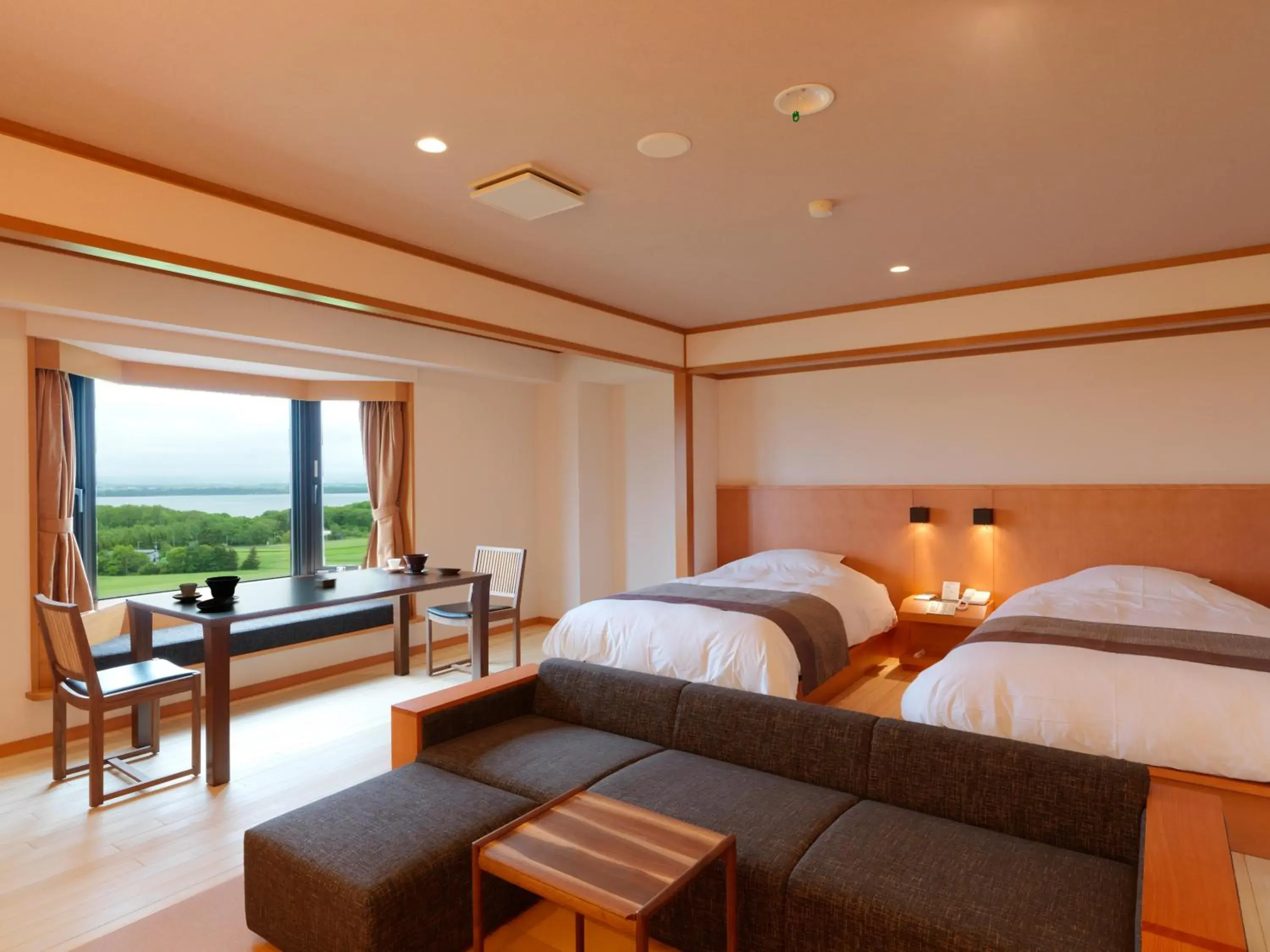 Photo of the whole room in HOKUTEN NO OKA Lake Abashiri Tsuruga Resort