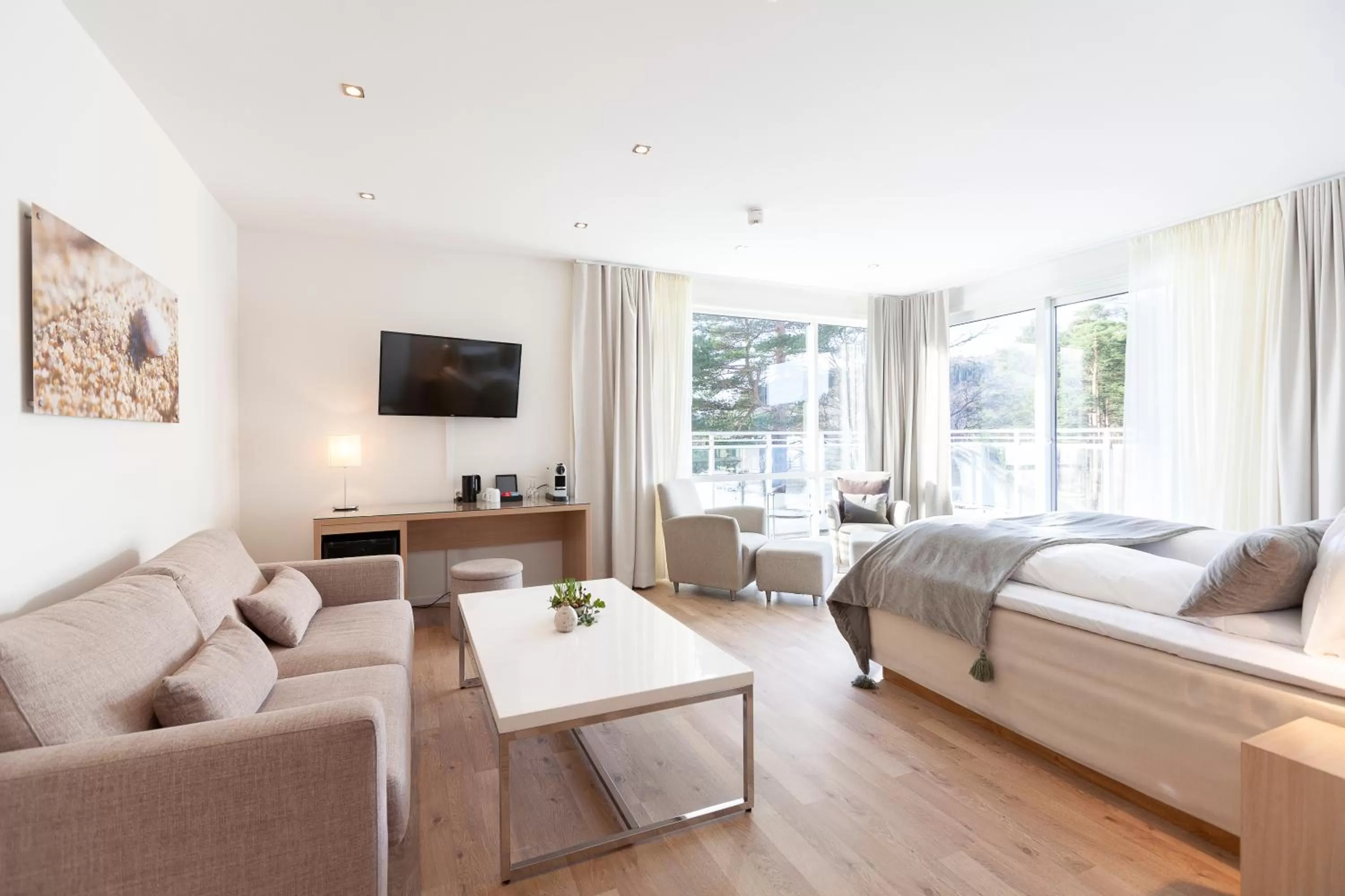 Family in Rosfjord Strandhotel