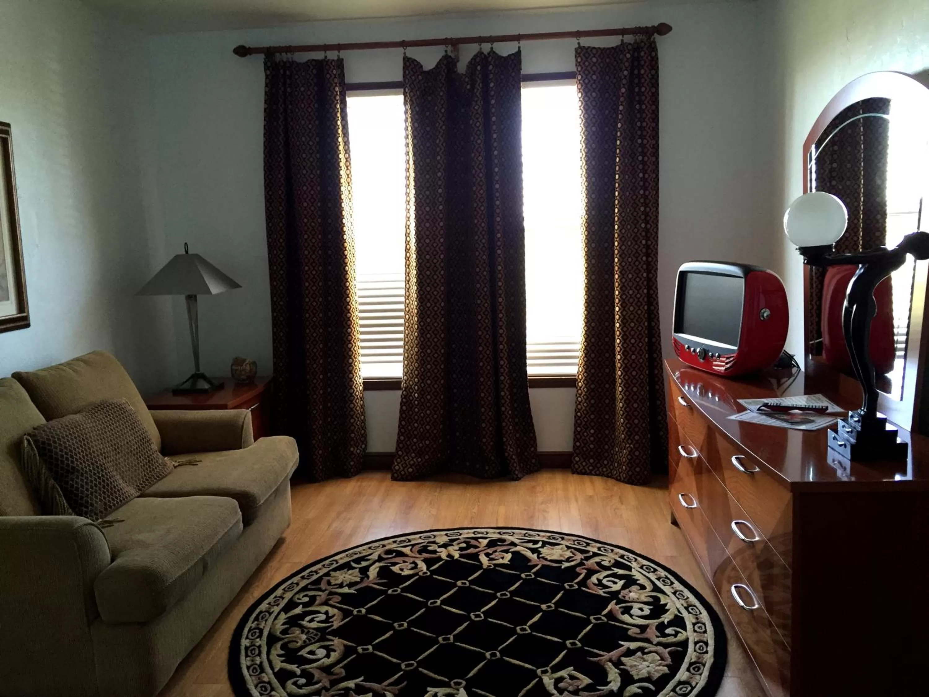 Seating area in Boulder Dam Hotel