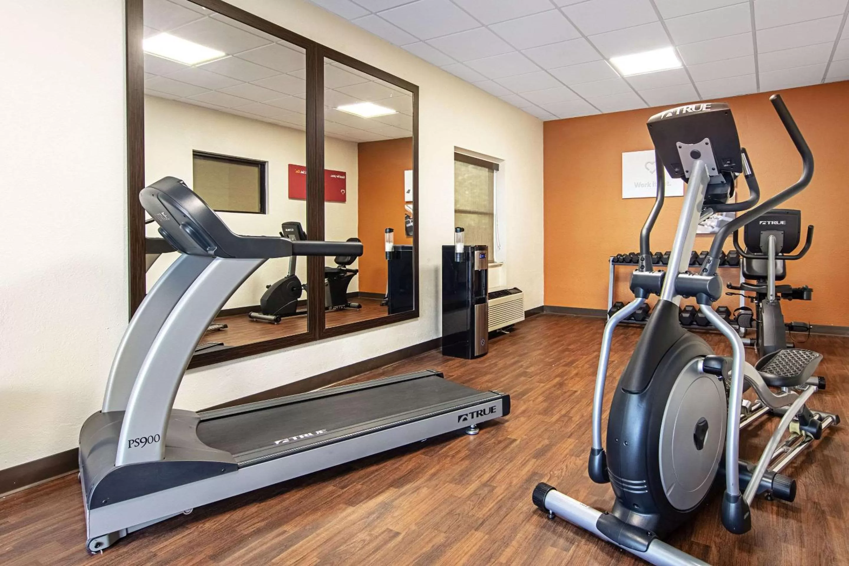 Fitness centre/facilities in Comfort Suites Knoxville Airport