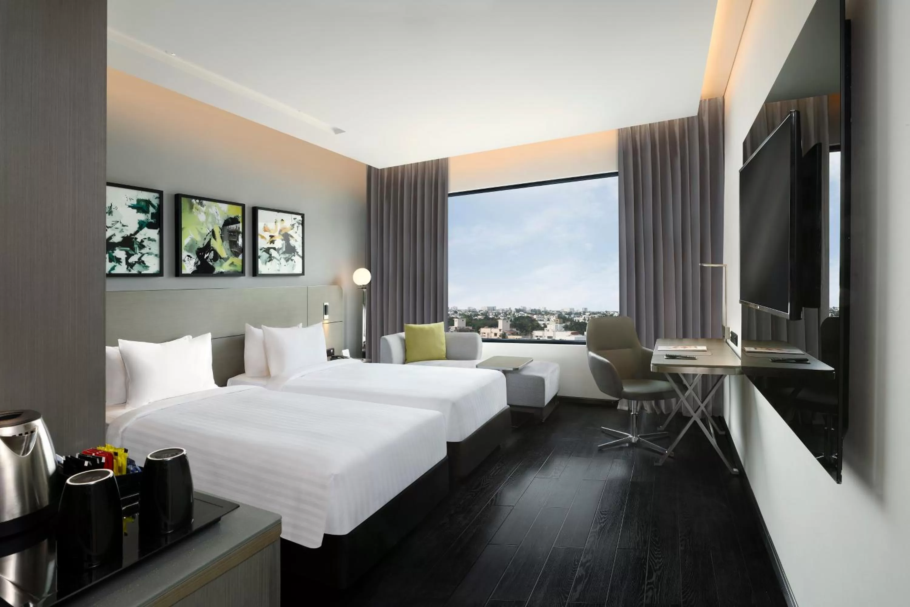 Bedroom, Bed in Novotel Chennai Chamiers Road