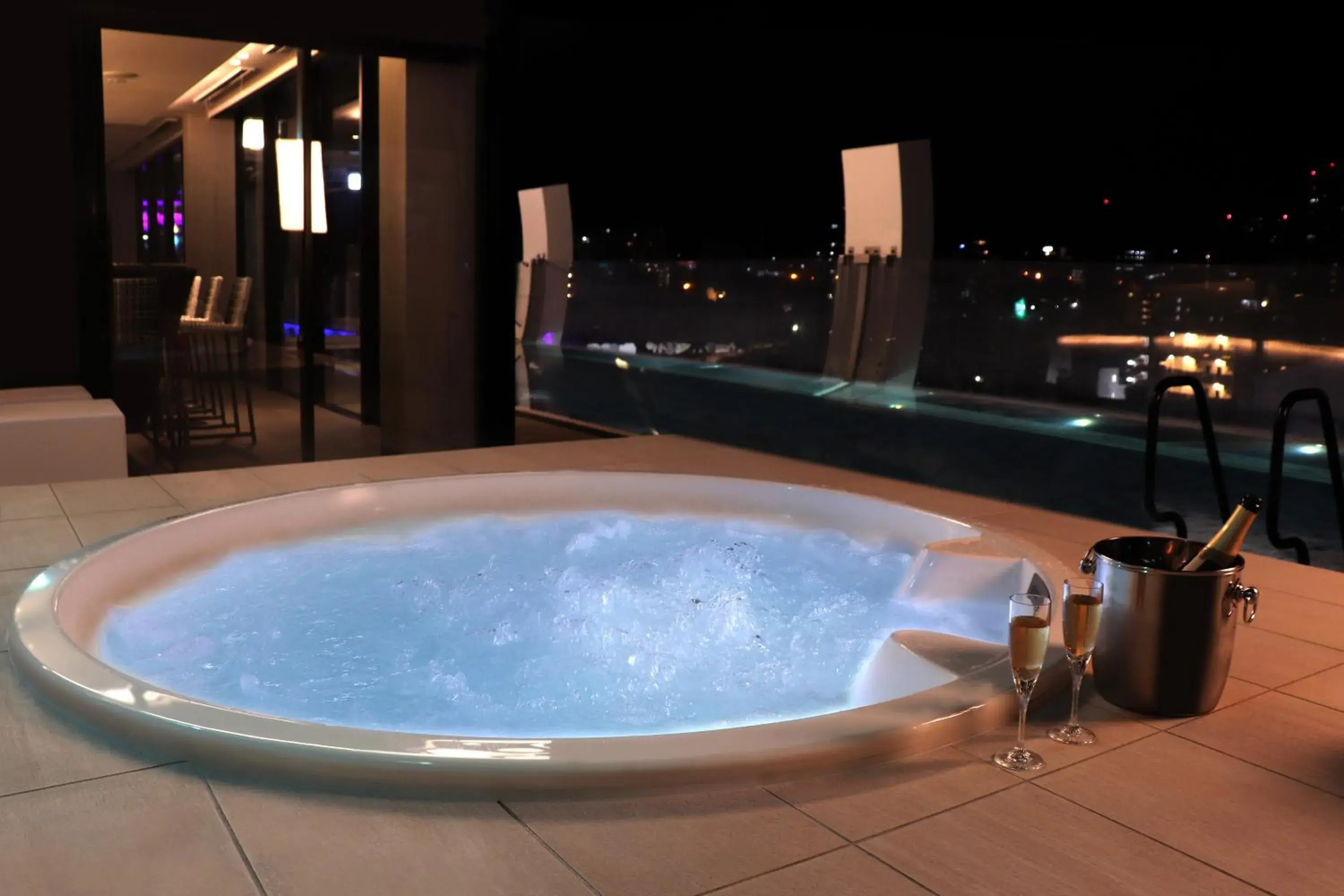 Pool view, Swimming Pool in Hotel Aqua Citta Naha