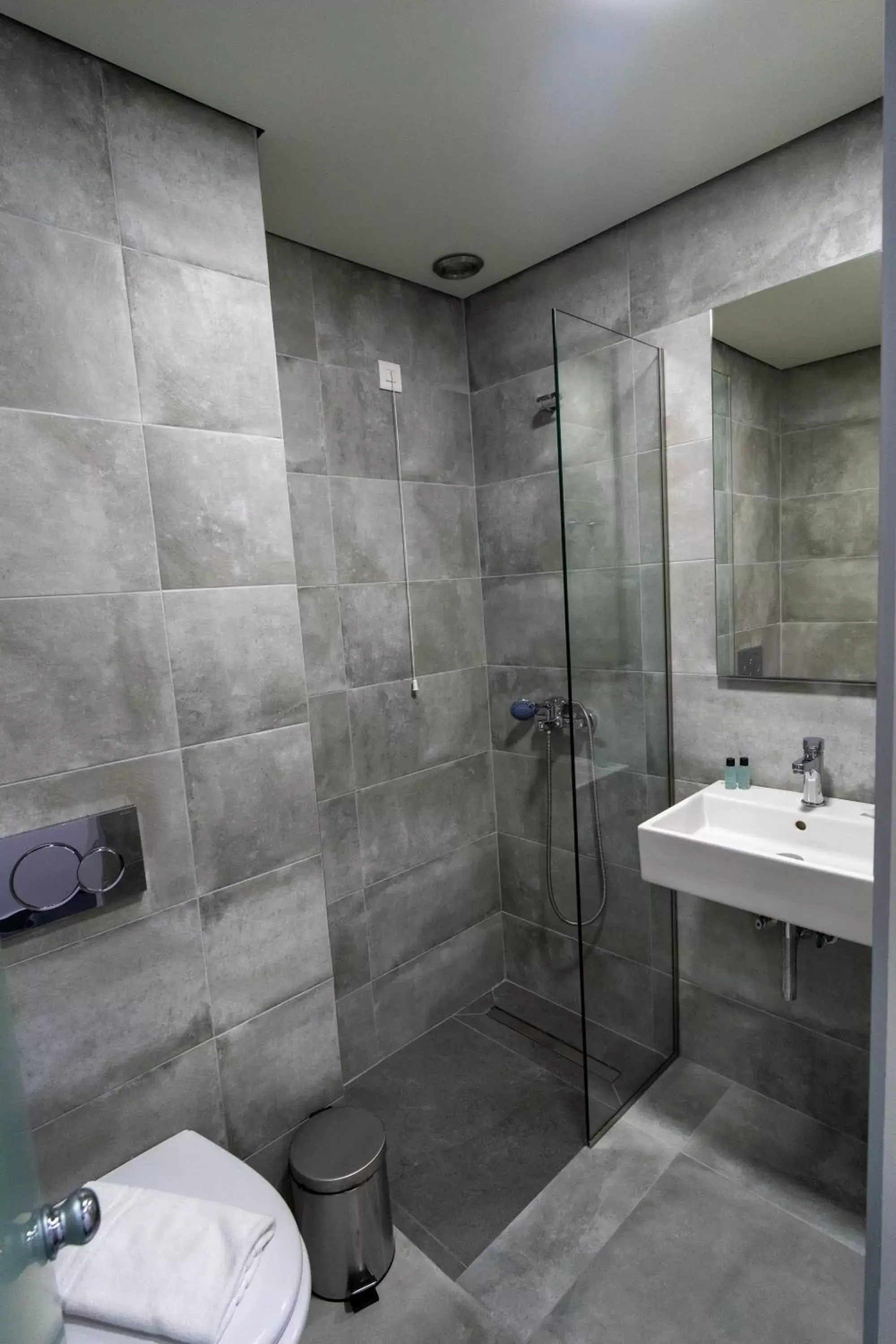 Shower, Bathroom in Argo Hotel Piraeus