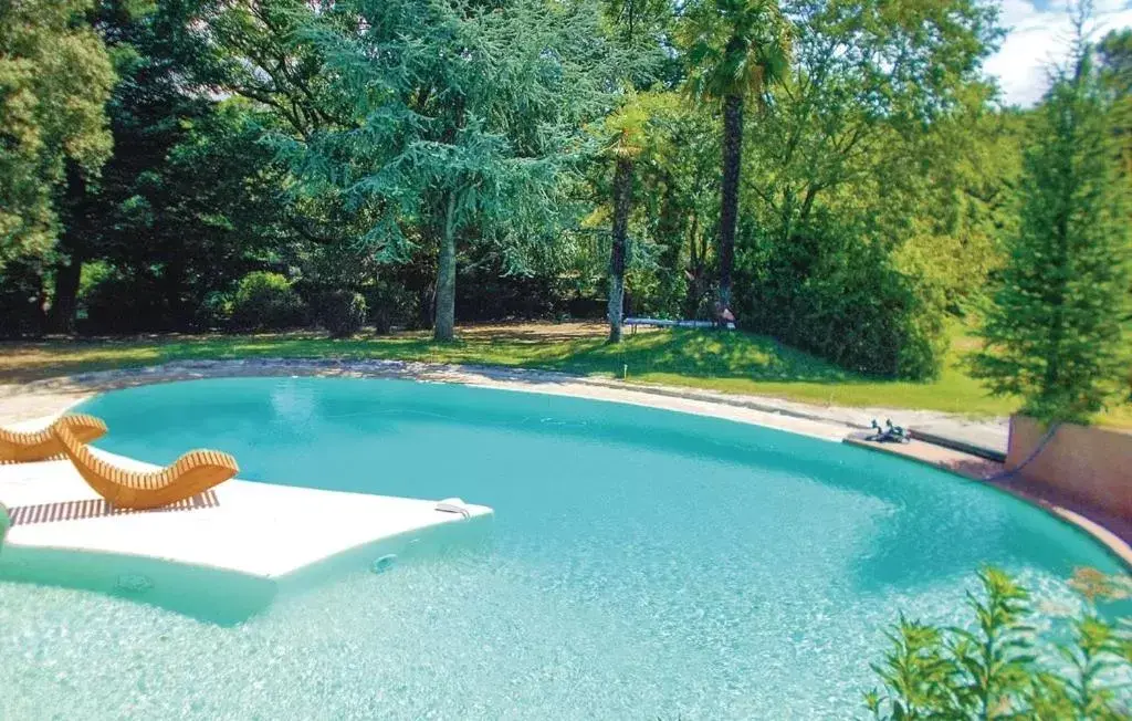 Swimming Pool in Le Fer en Cèze