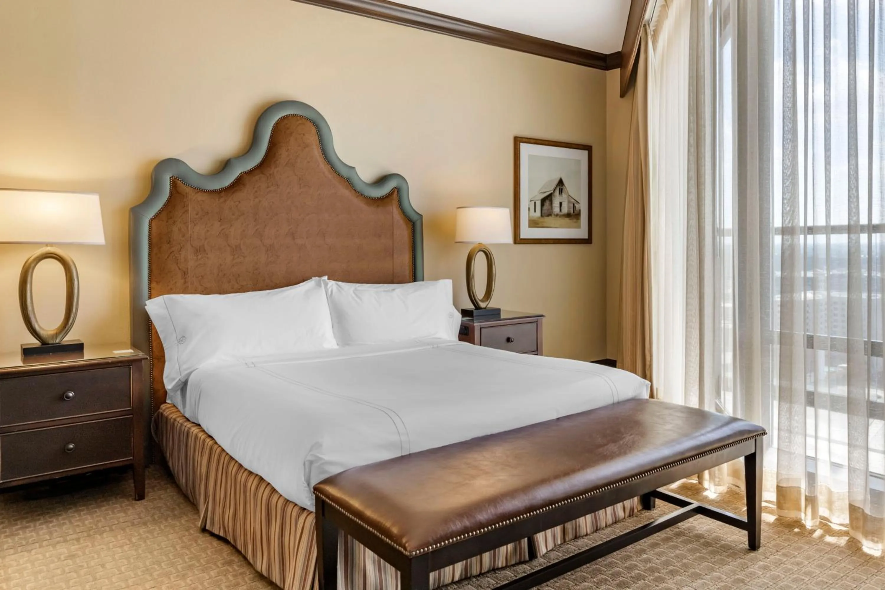 Photo of the whole room, Bed in Omni Austin Hotel Downtown