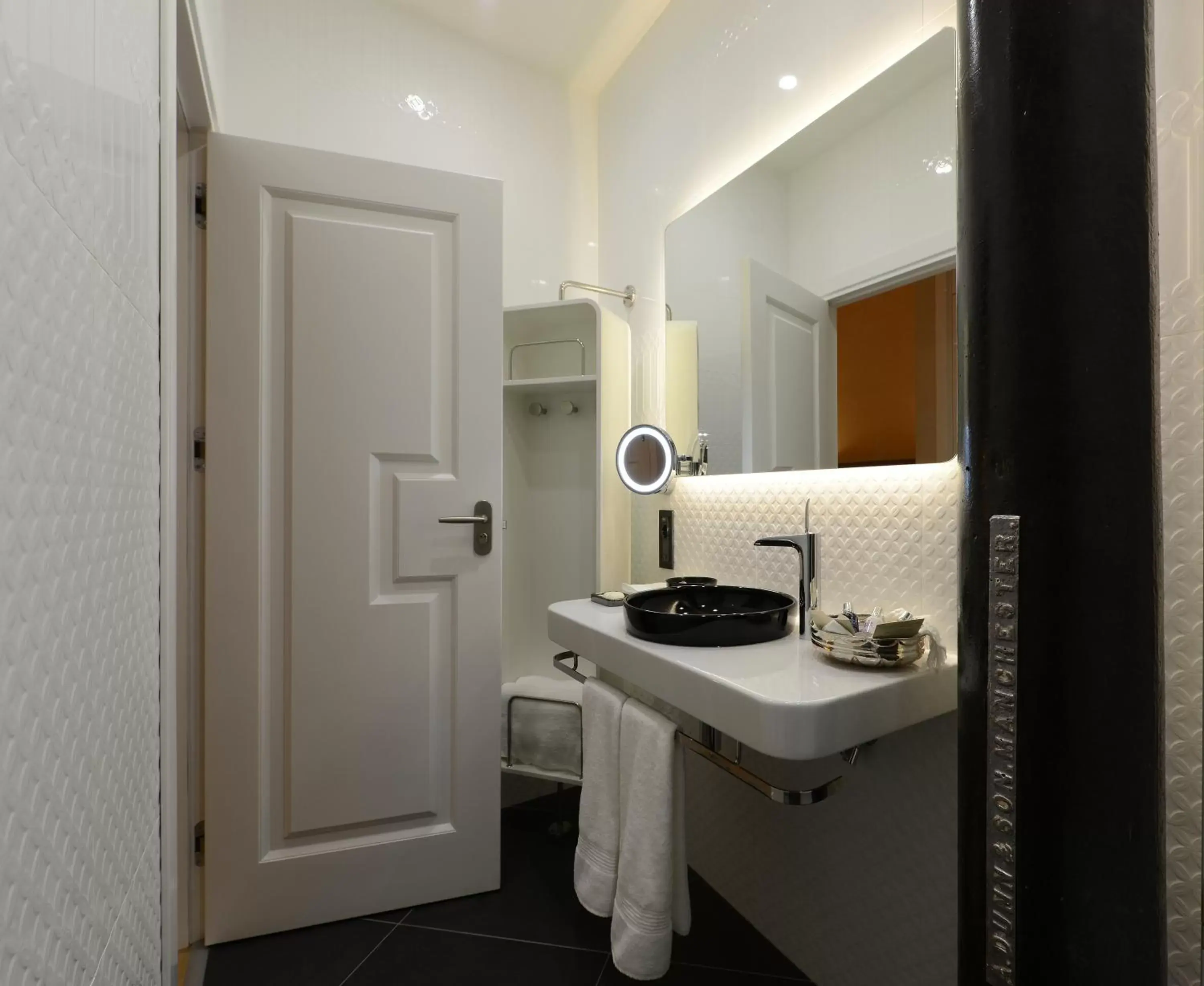 Bathroom in Régie Ottoman Istanbul - Special Category