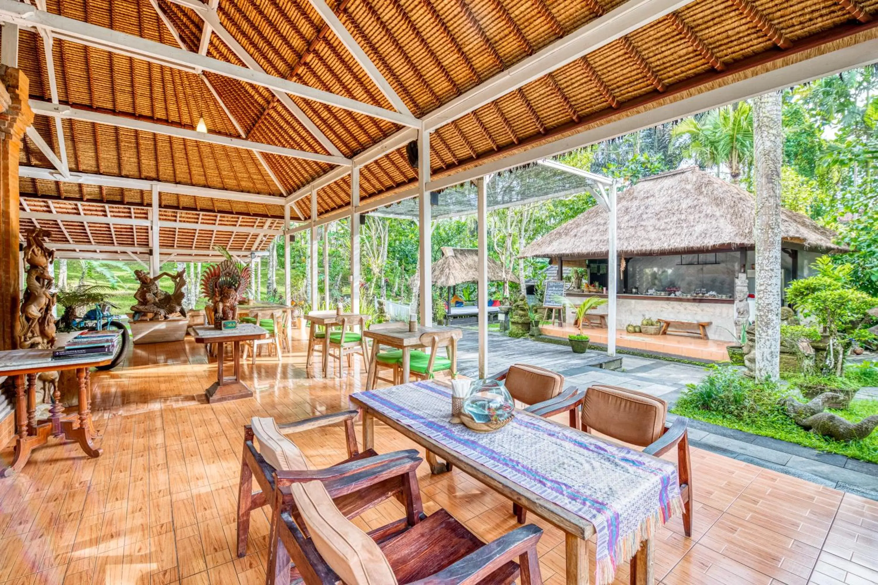 Restaurant/places to eat in Ubud Sari Health Resort Restaurant/places to eat in Ubud Sari Health Resort