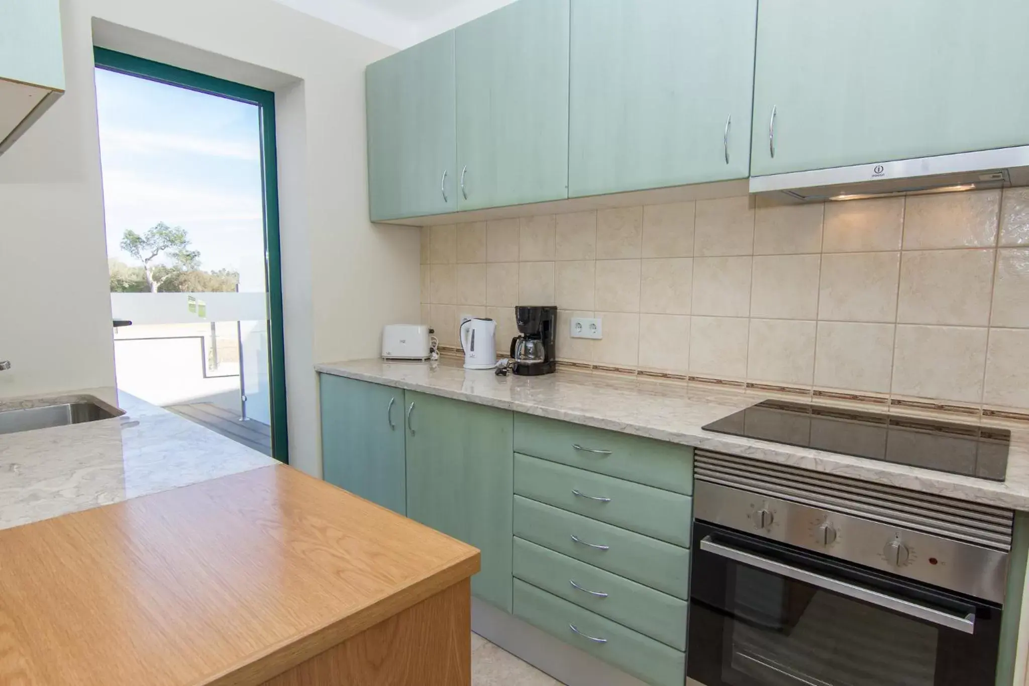 Kitchen/Kitchenette in Pestana Gramacho Residences