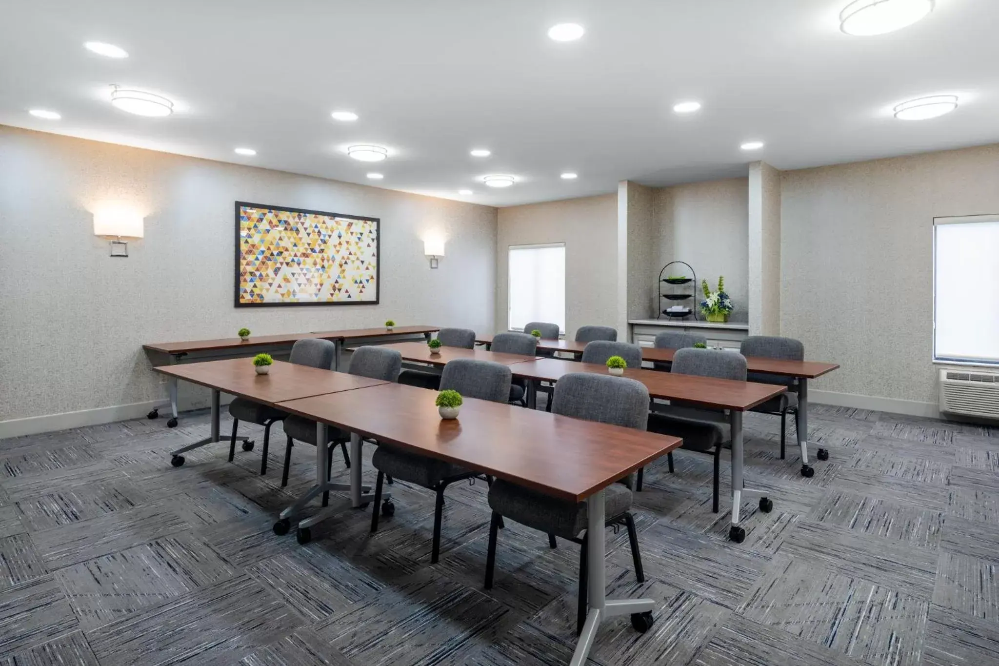 Meeting/conference room in Holiday Inn Express Corydon, an IHG Hotel