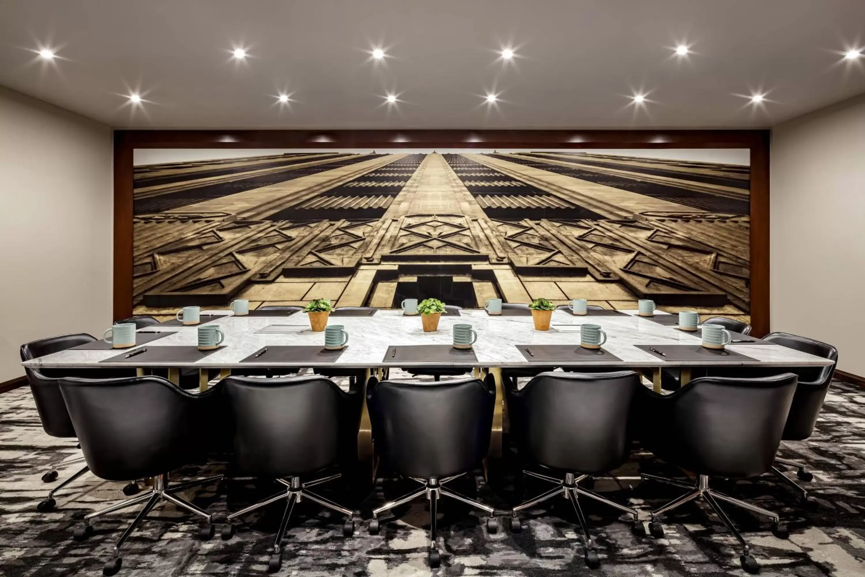 Meeting/conference room in The Sinclair, Autograph Collection