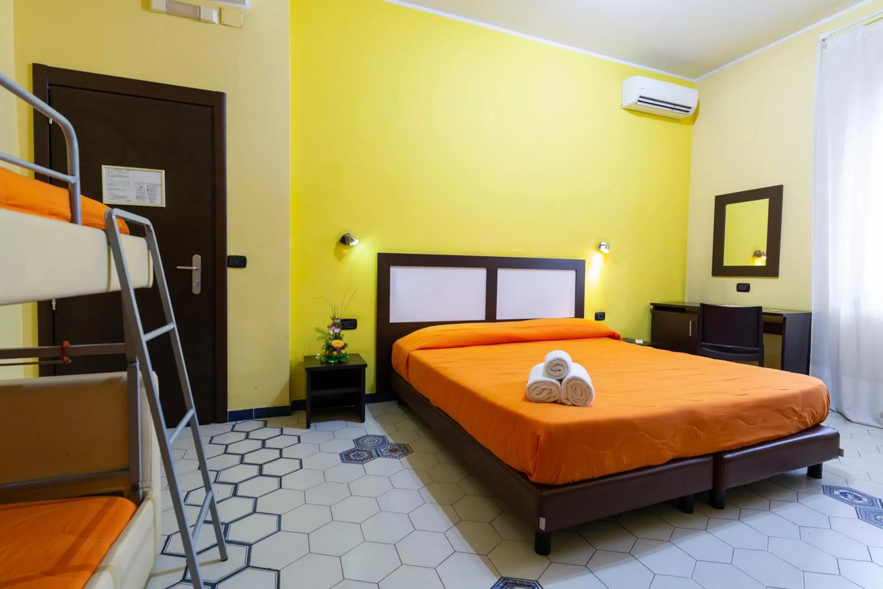 Bedroom in Hotel del Sole