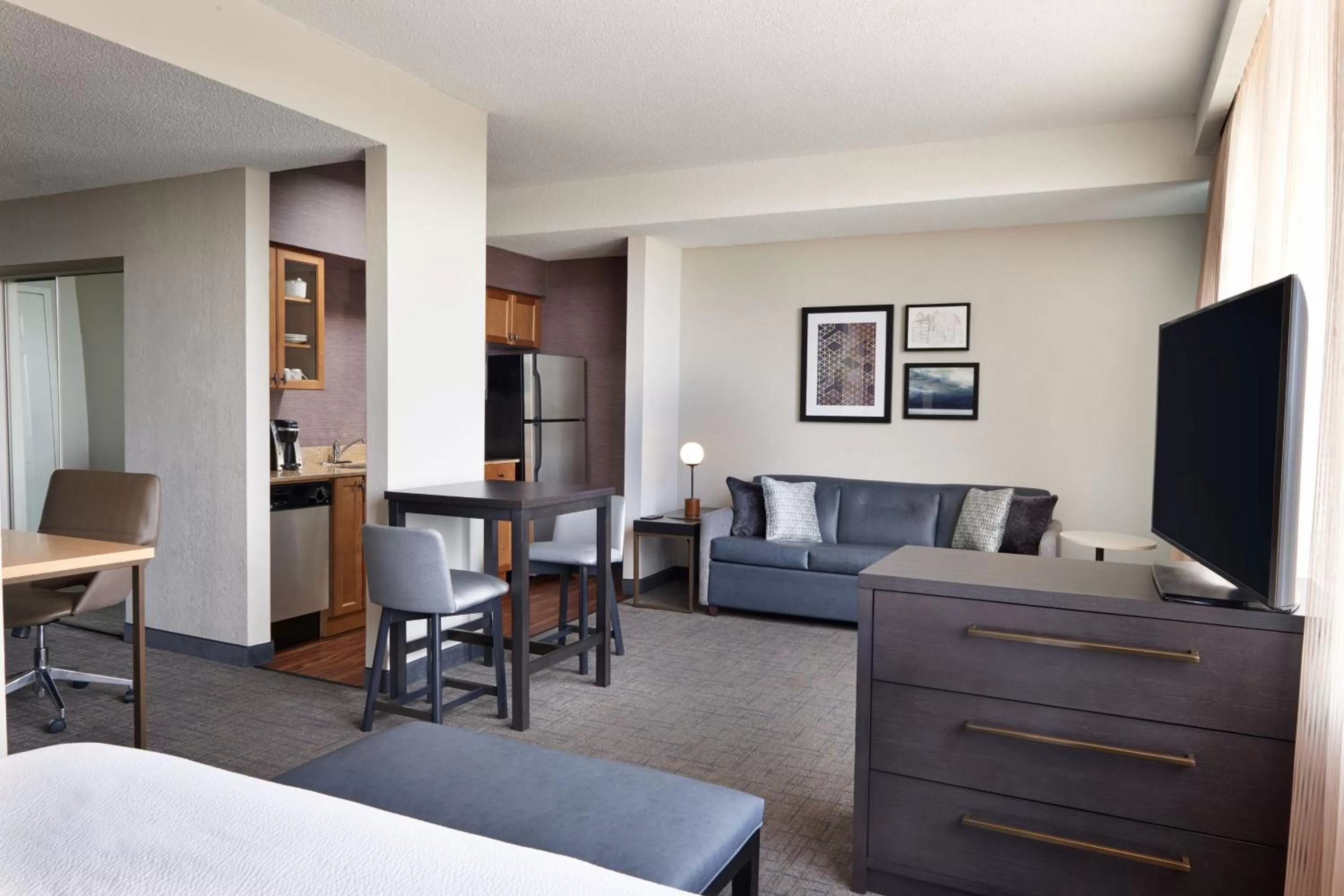 Bedroom, Bed in Residence Inn by Marriott London Canada