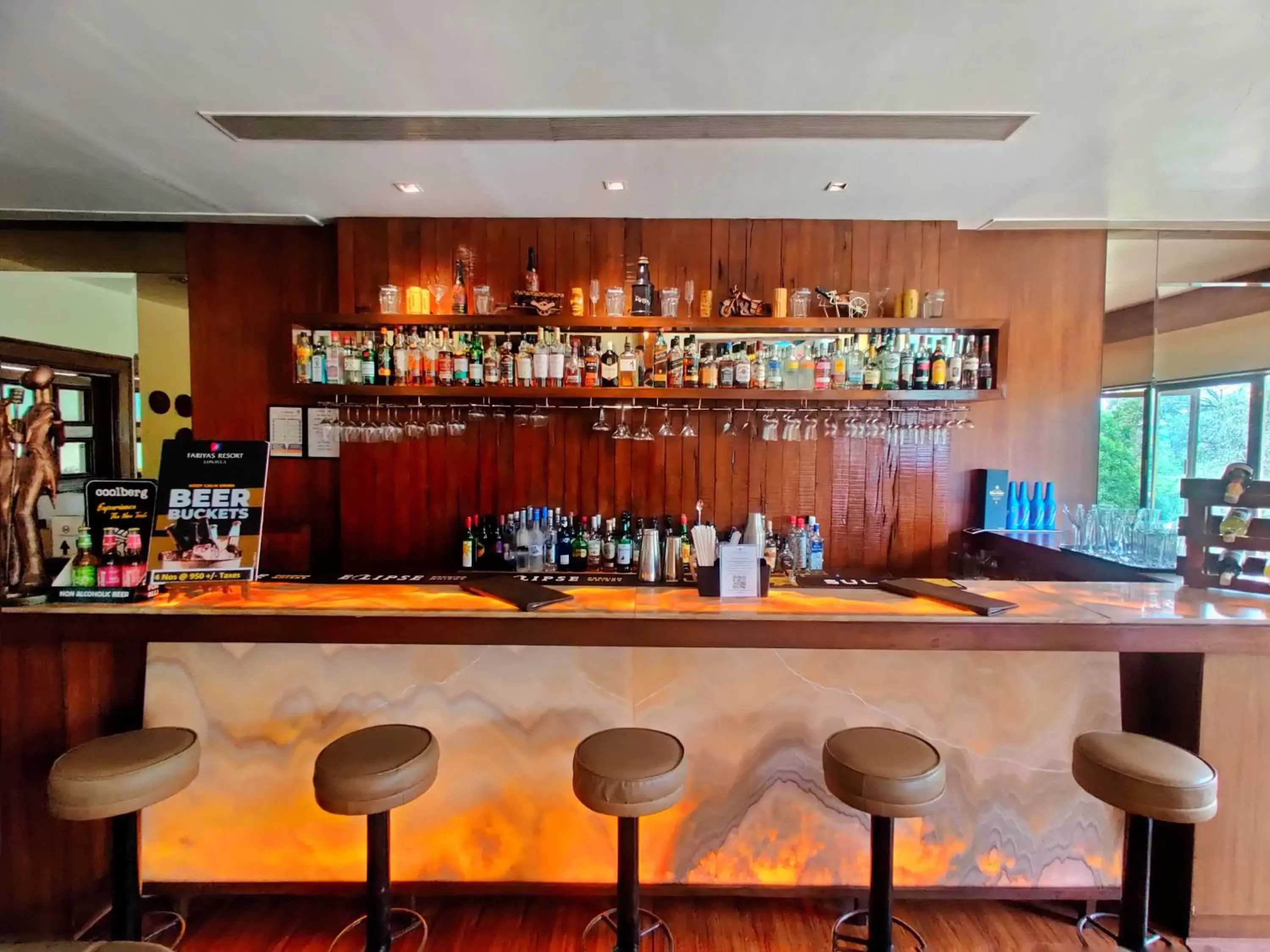Lounge or bar, Lounge/Bar in Fariyas Resort Lonavala