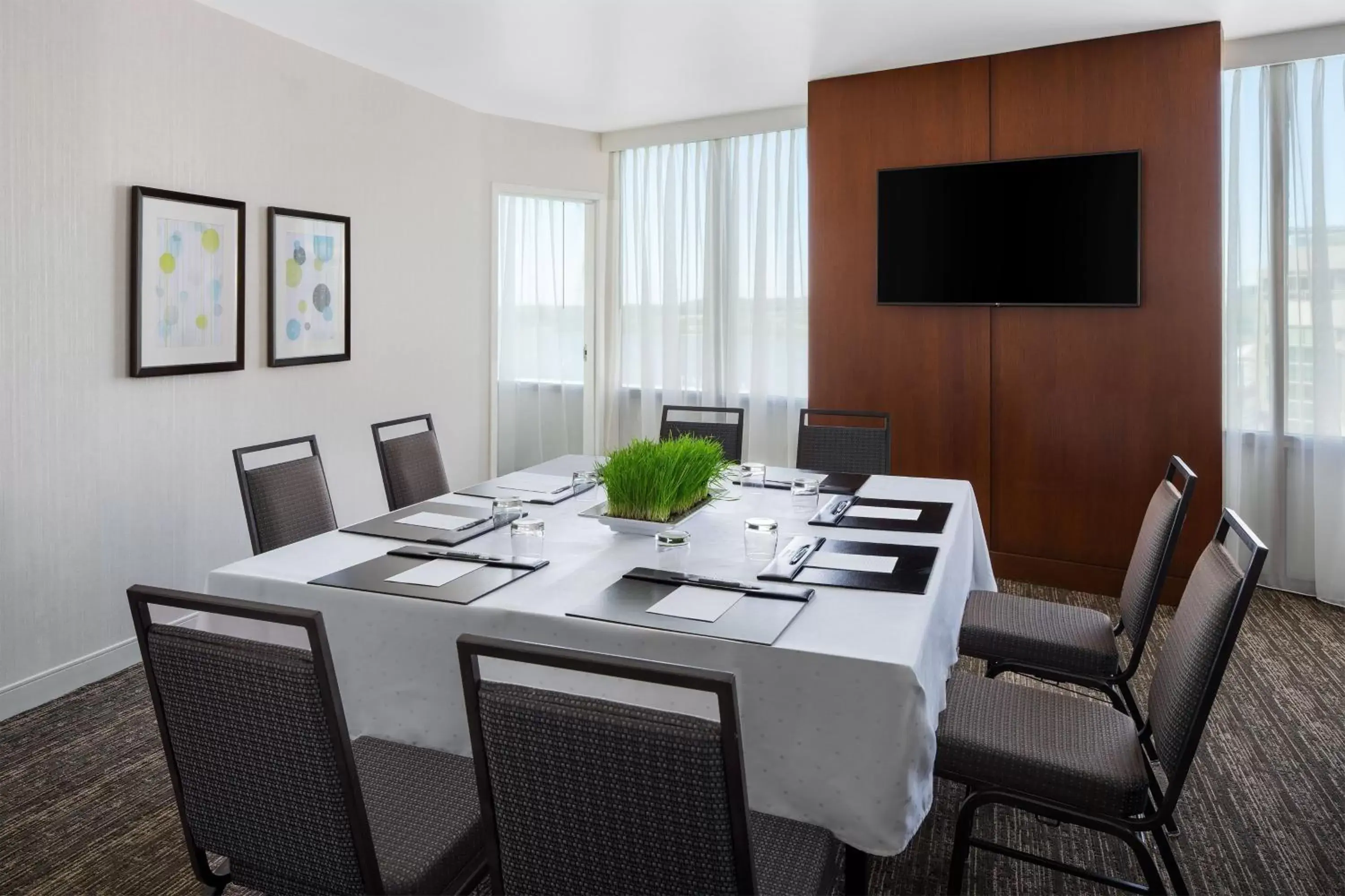 Meeting/conference room in The Westin Washington National Harbor