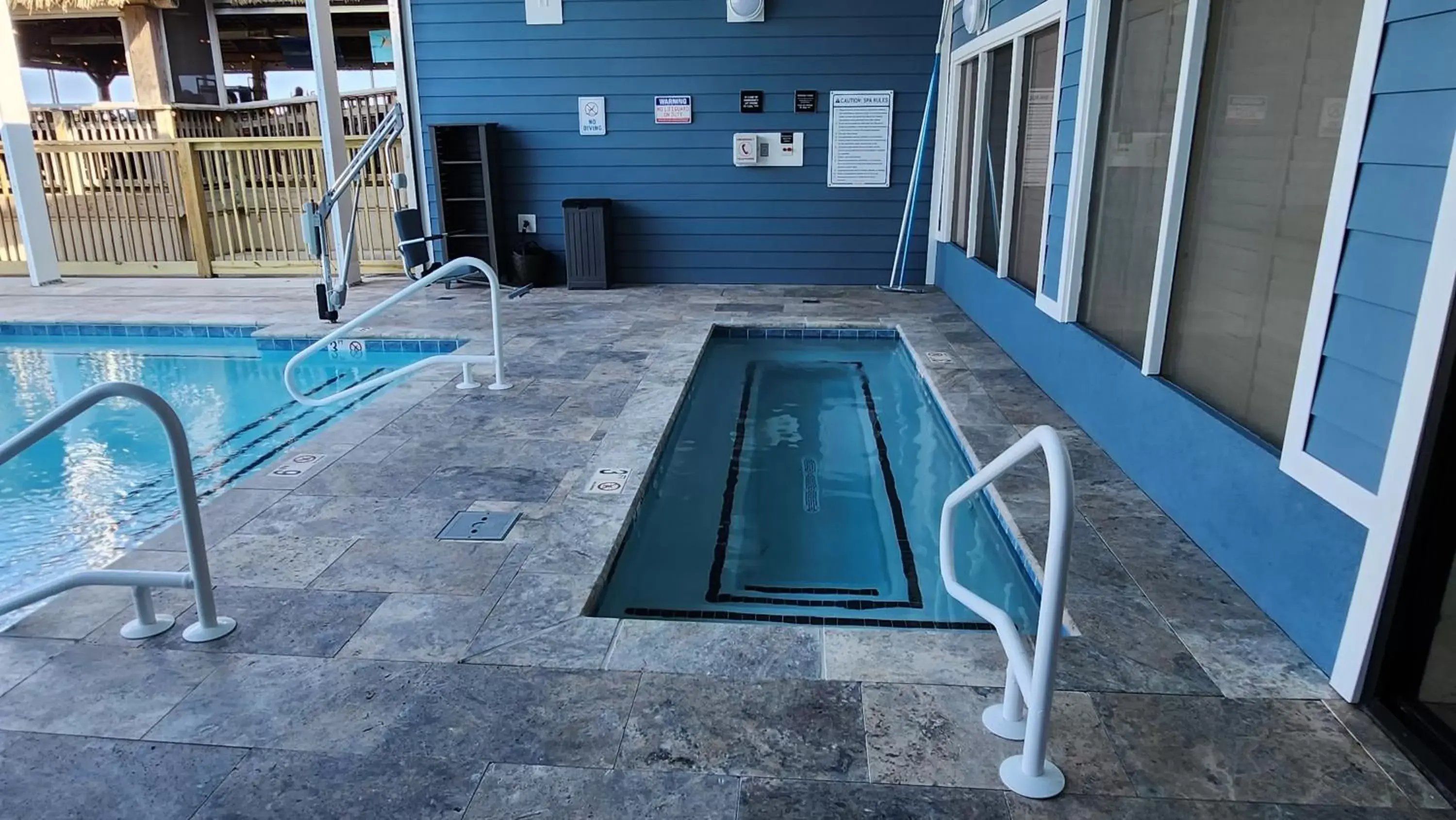 Swimming Pool in Ramada Plaza by Wyndham Nags Head Oceanfront