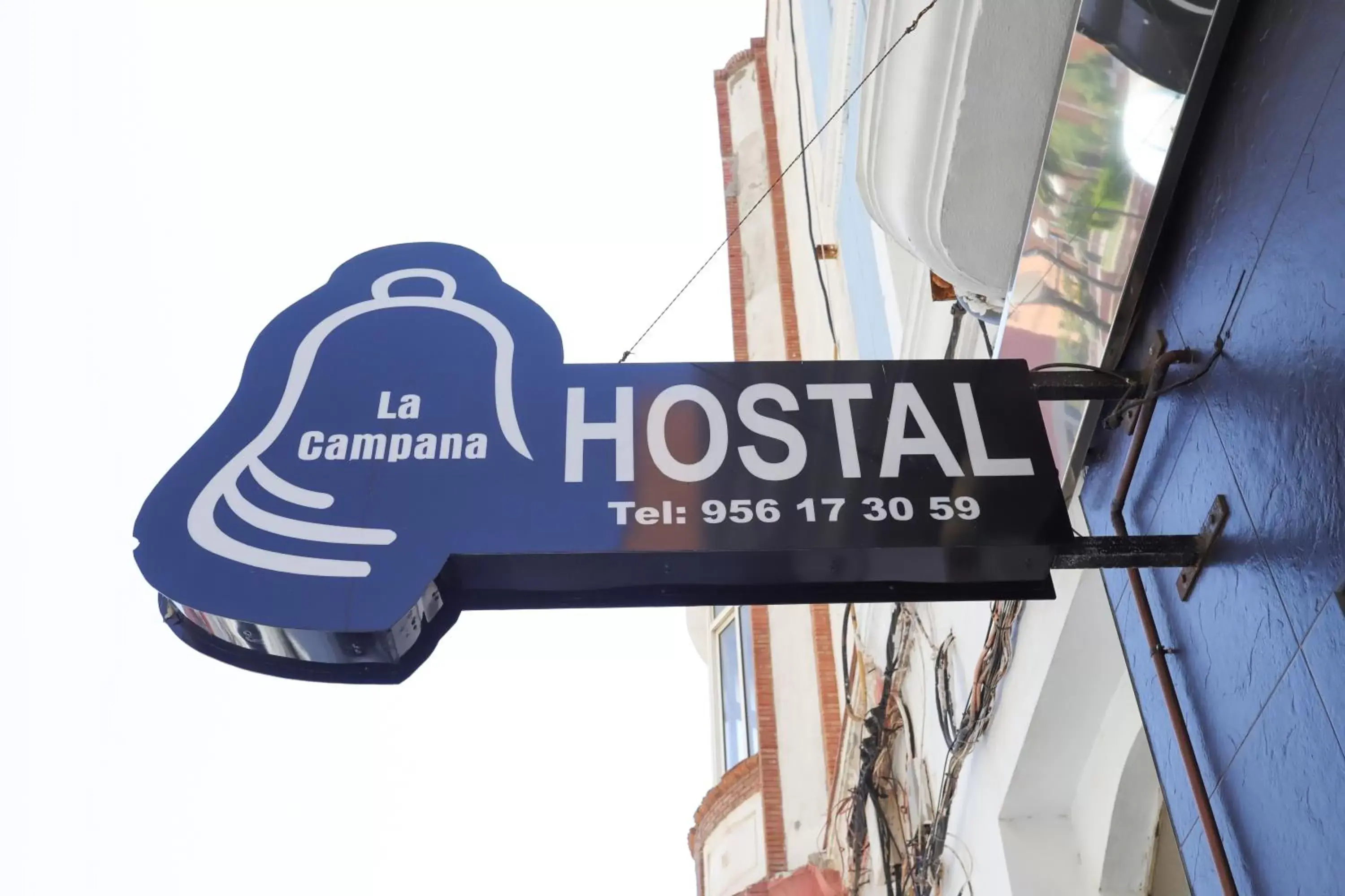 Property building in Hostal la Campana