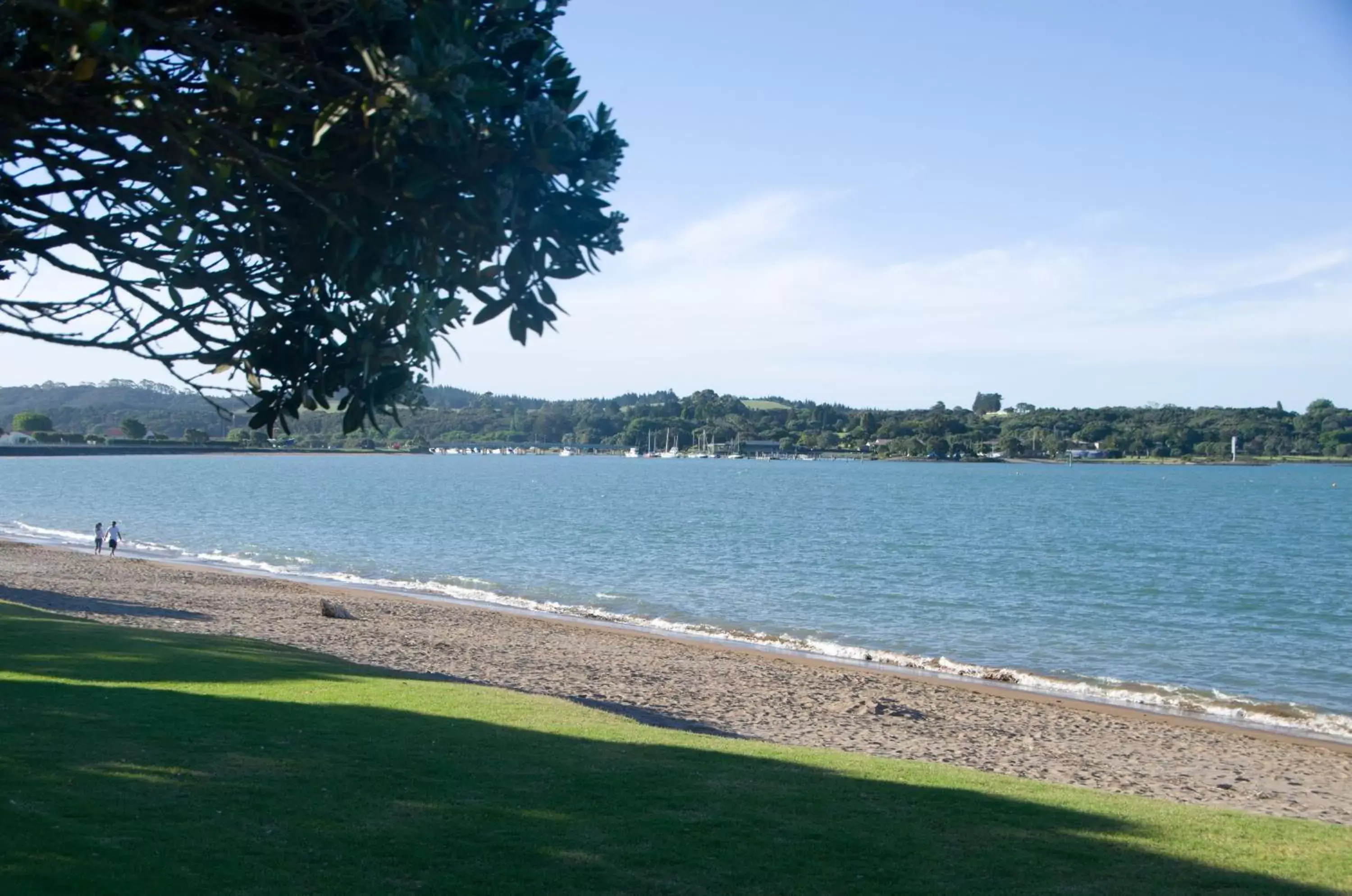 Area and facilities, Beach in Bay Sands Seafront Studios