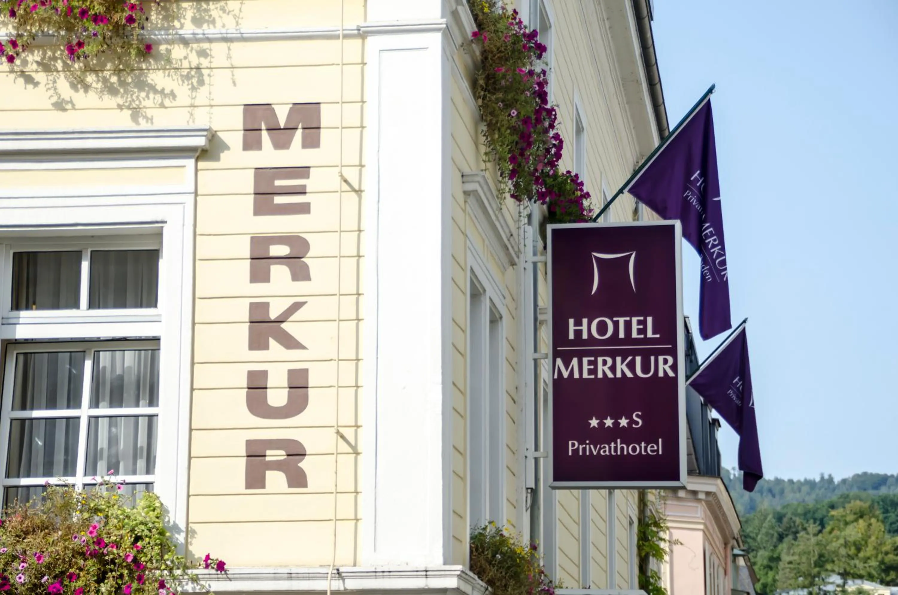 Property building in Hotel Merkur - Superior