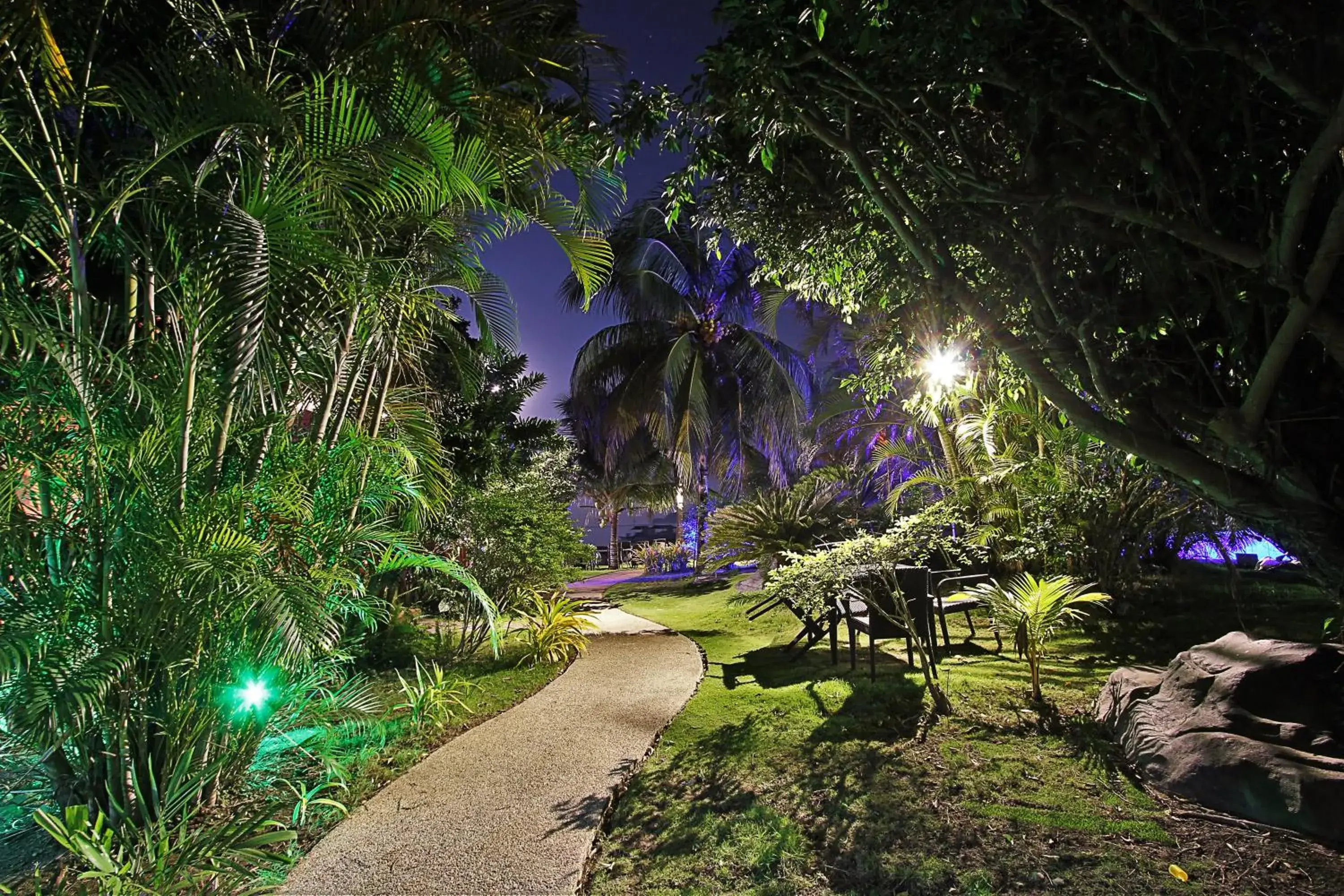 Garden in Thalatta Resort