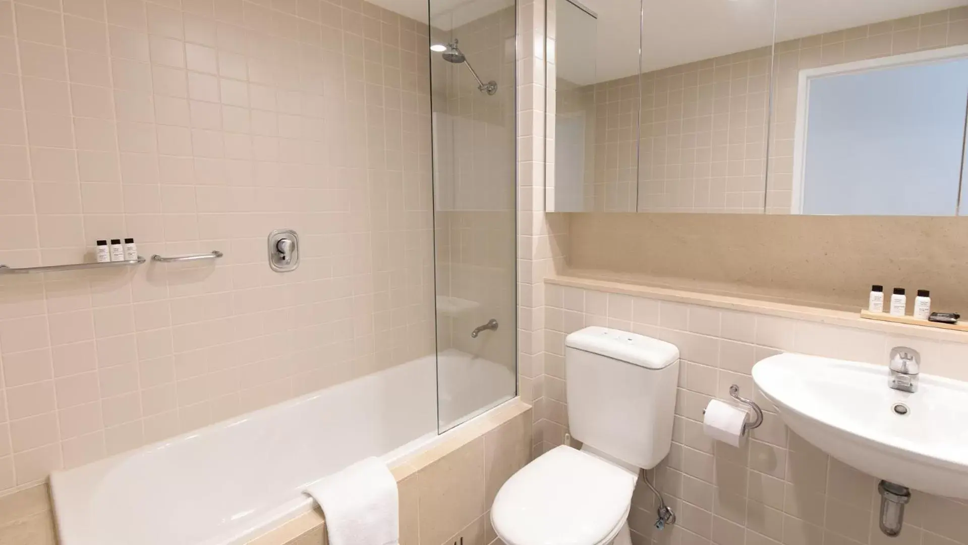 Toilet, Bathroom in Oaks Glenelg Plaza Pier Suites