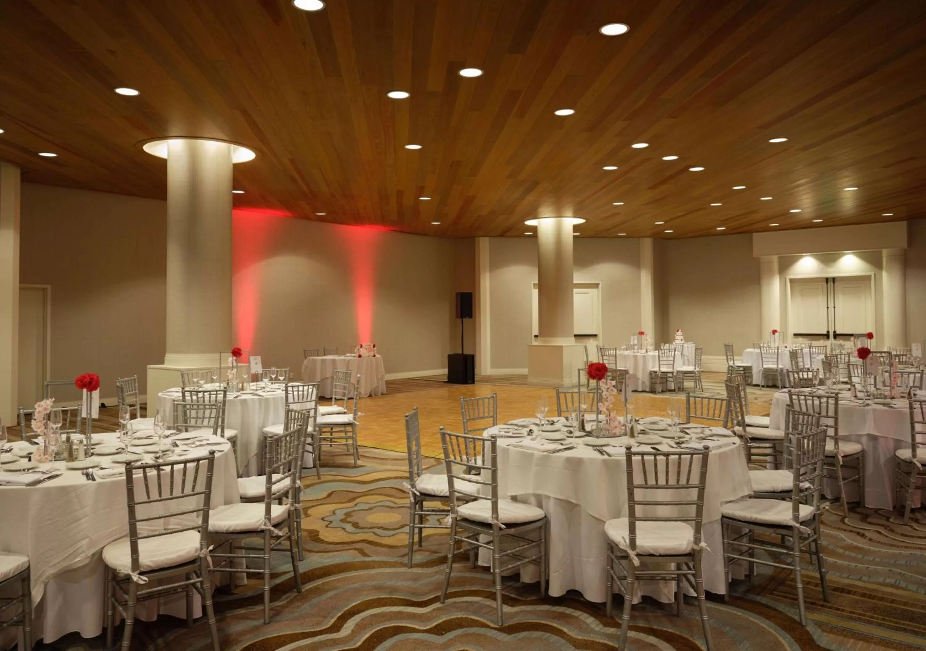 wedding in Sonesta Redondo Beach and Marina