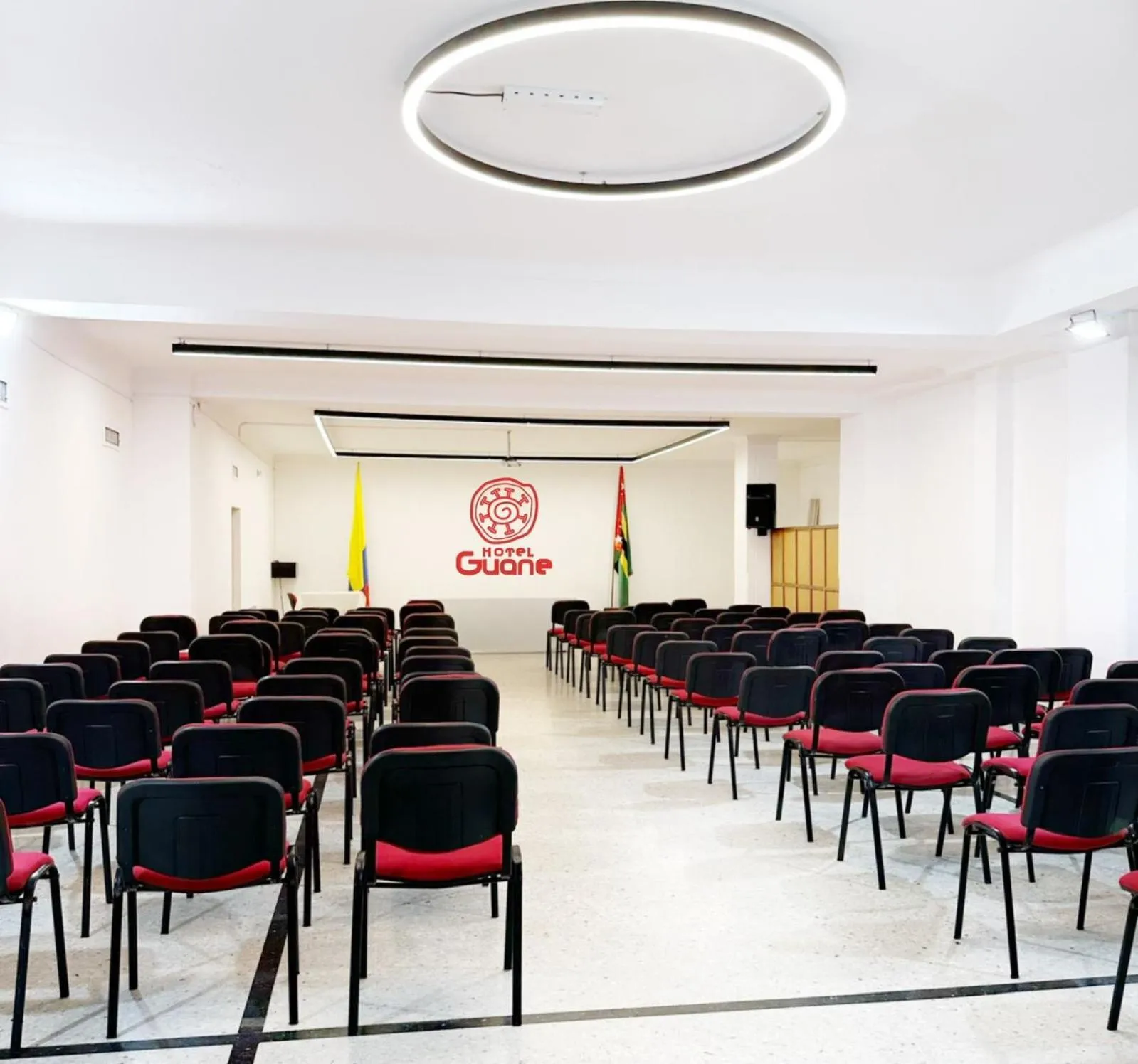 Meeting/conference room in Hotel Guane