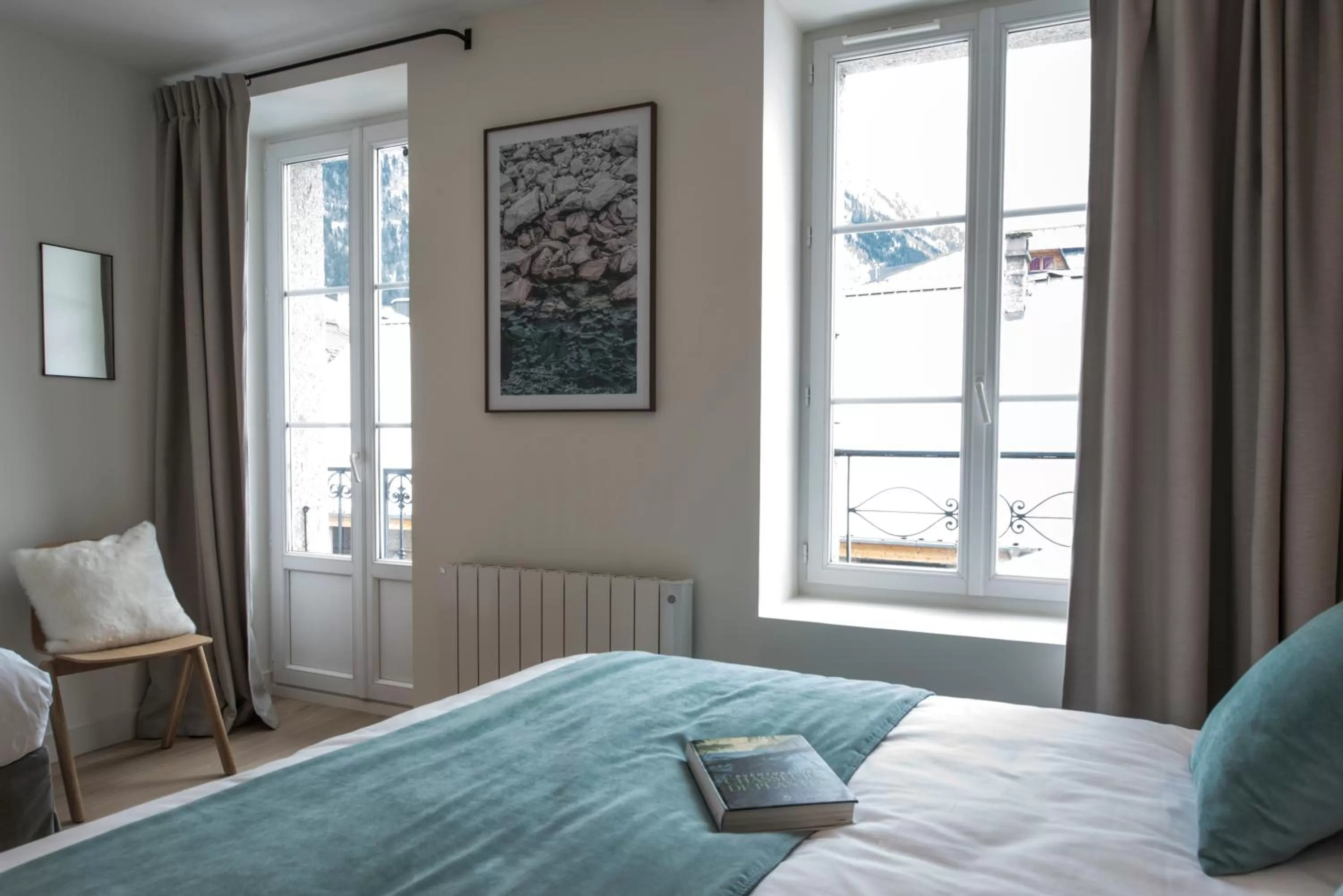 Bedroom, Bed in Le Génépy - Appart'hôtel de Charme