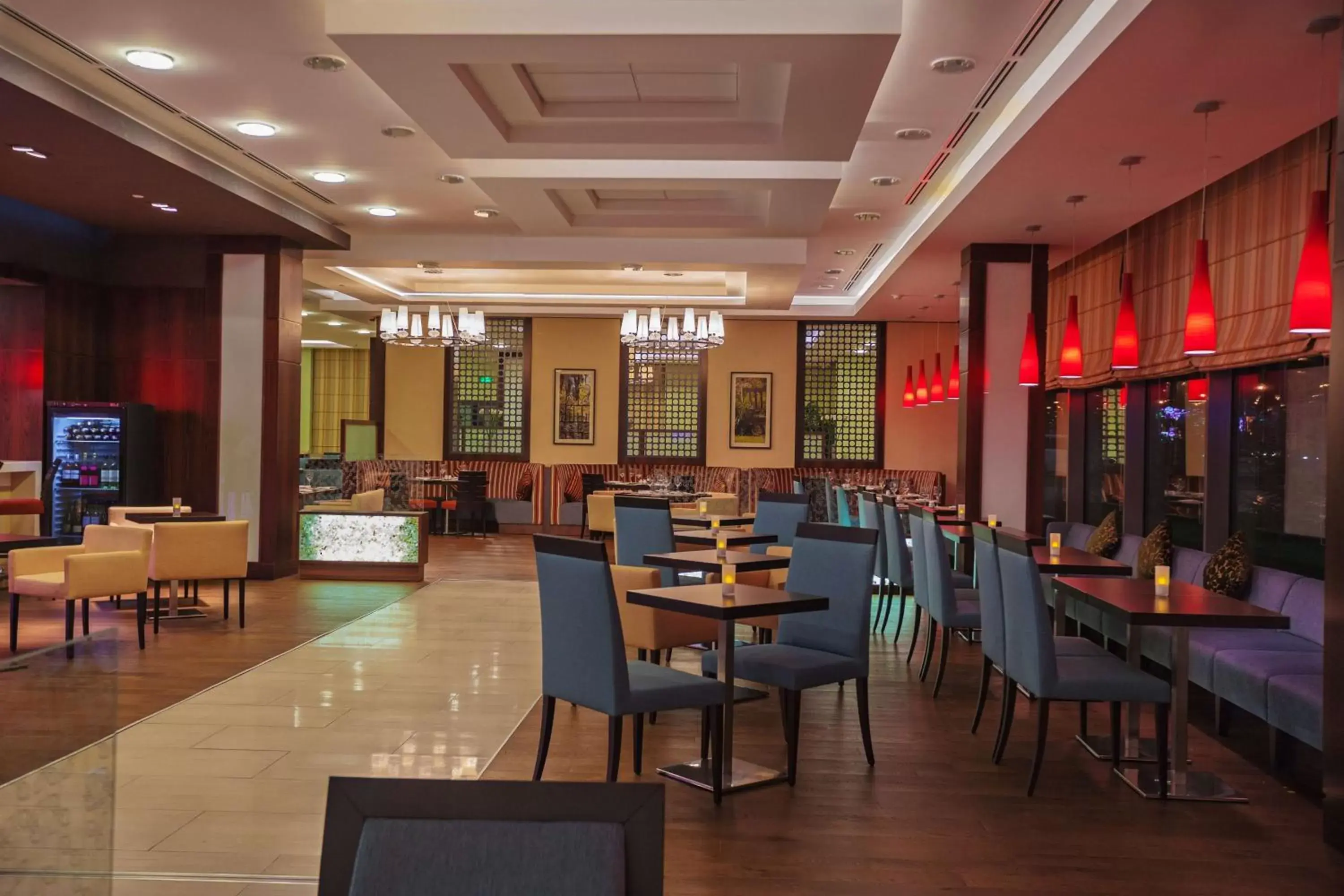 Restaurant/Places to Eat in Hilton Garden Inn Astana