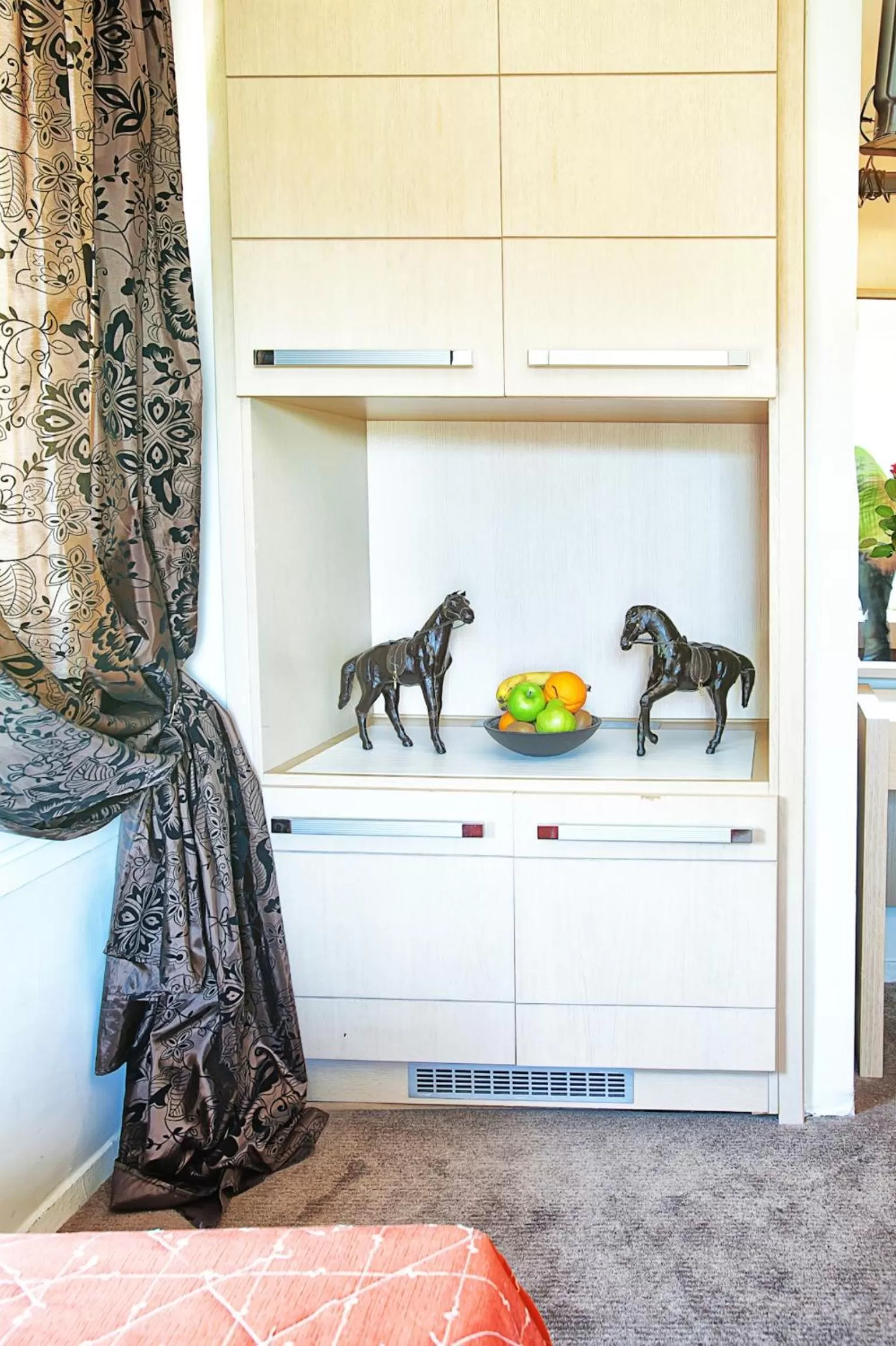 Property building in Anastassiou Hotel - Bike and motorcycle friendly hotel