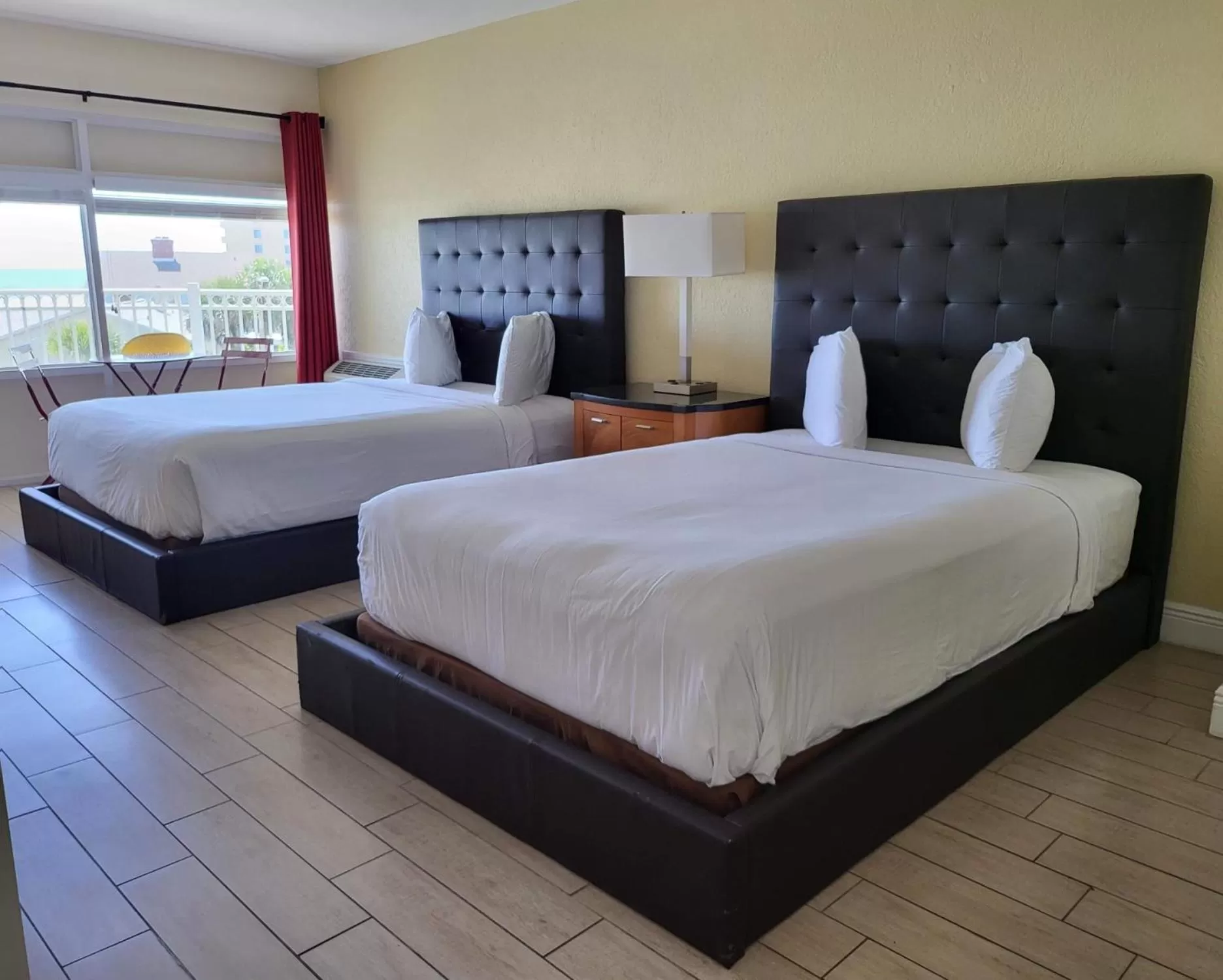 Bed in Chateau Mar Beach Resort NEWLY RENOVATED