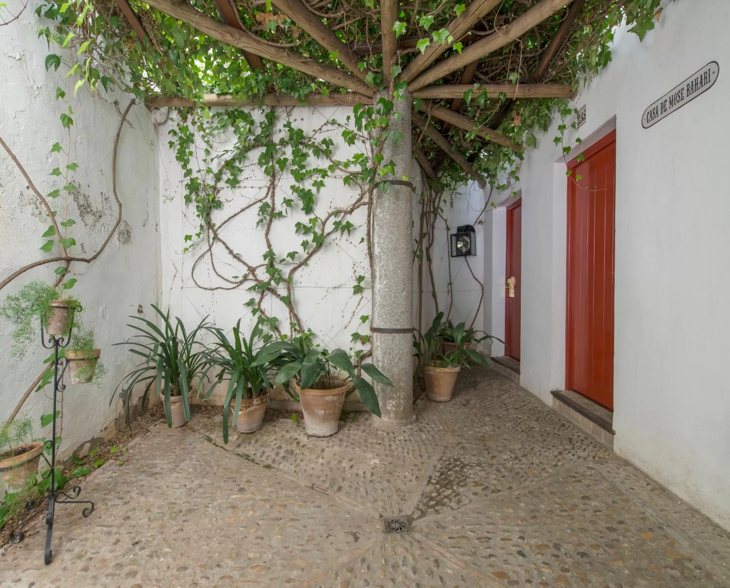 Patio in Hotel Las Casas de la Judería