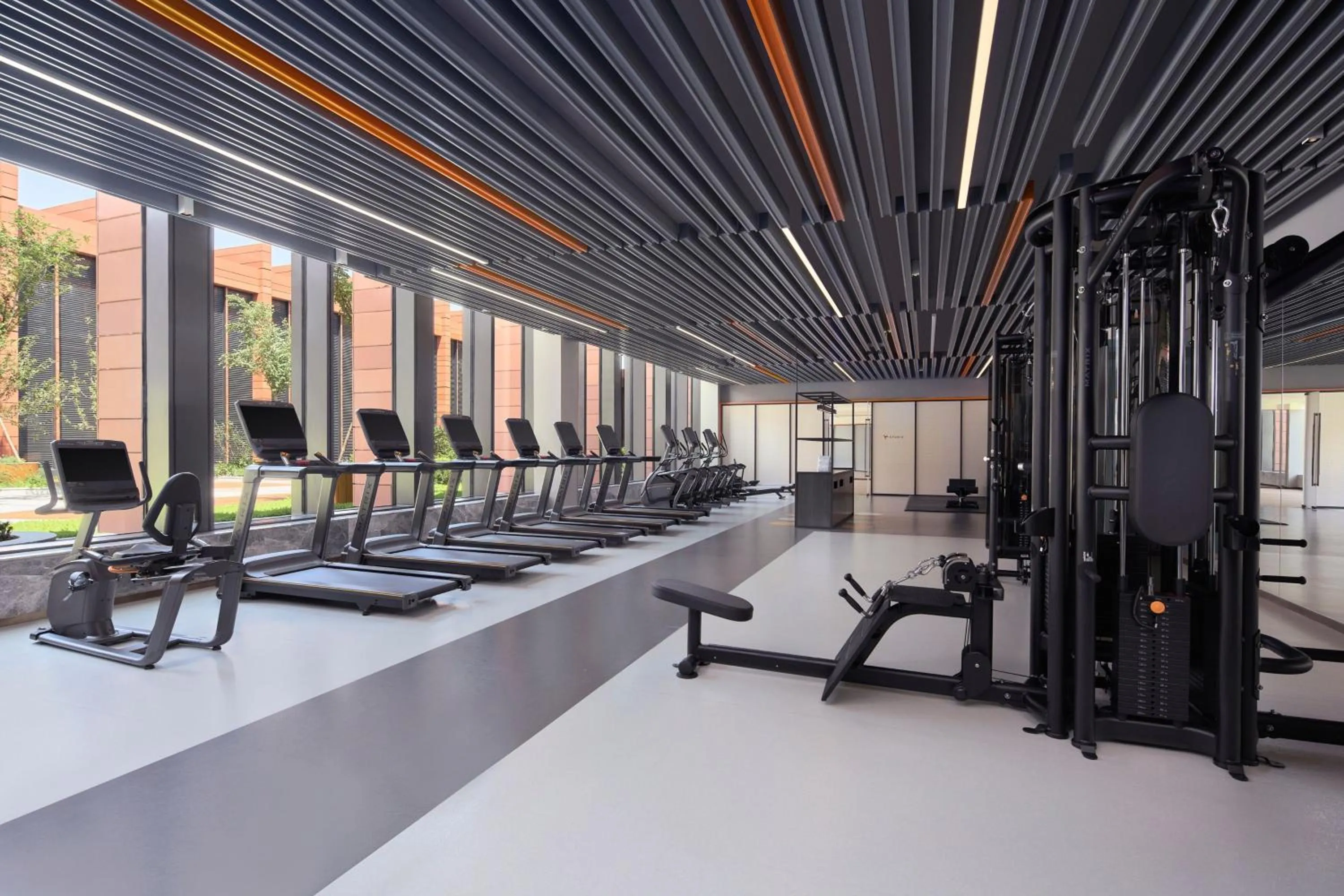Fitness centre/facilities in Tianjin Marriott Hotel National Convention and Exhibition Center