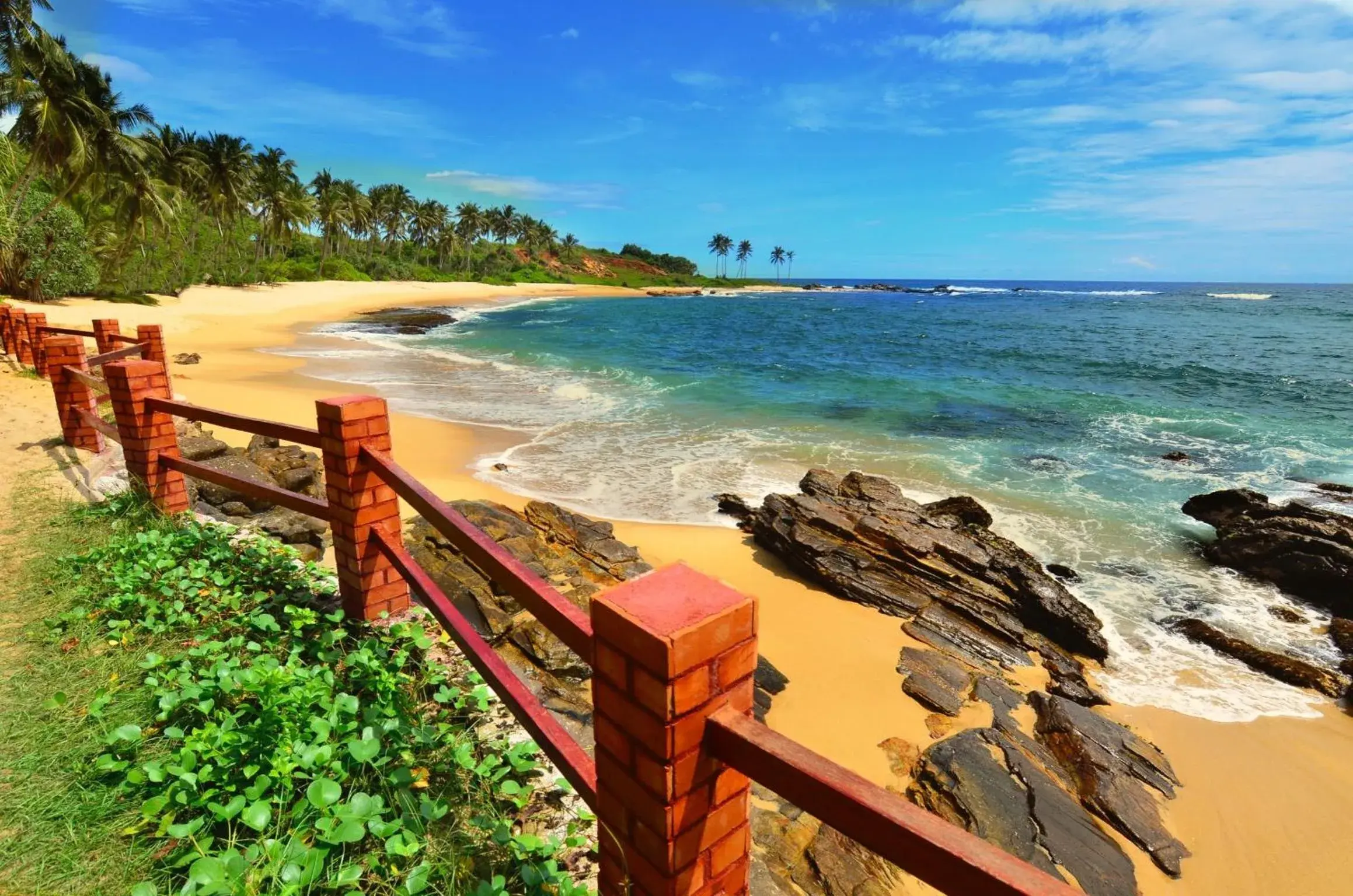 Beach in Eva Lanka Hotel - Beach & Wellness