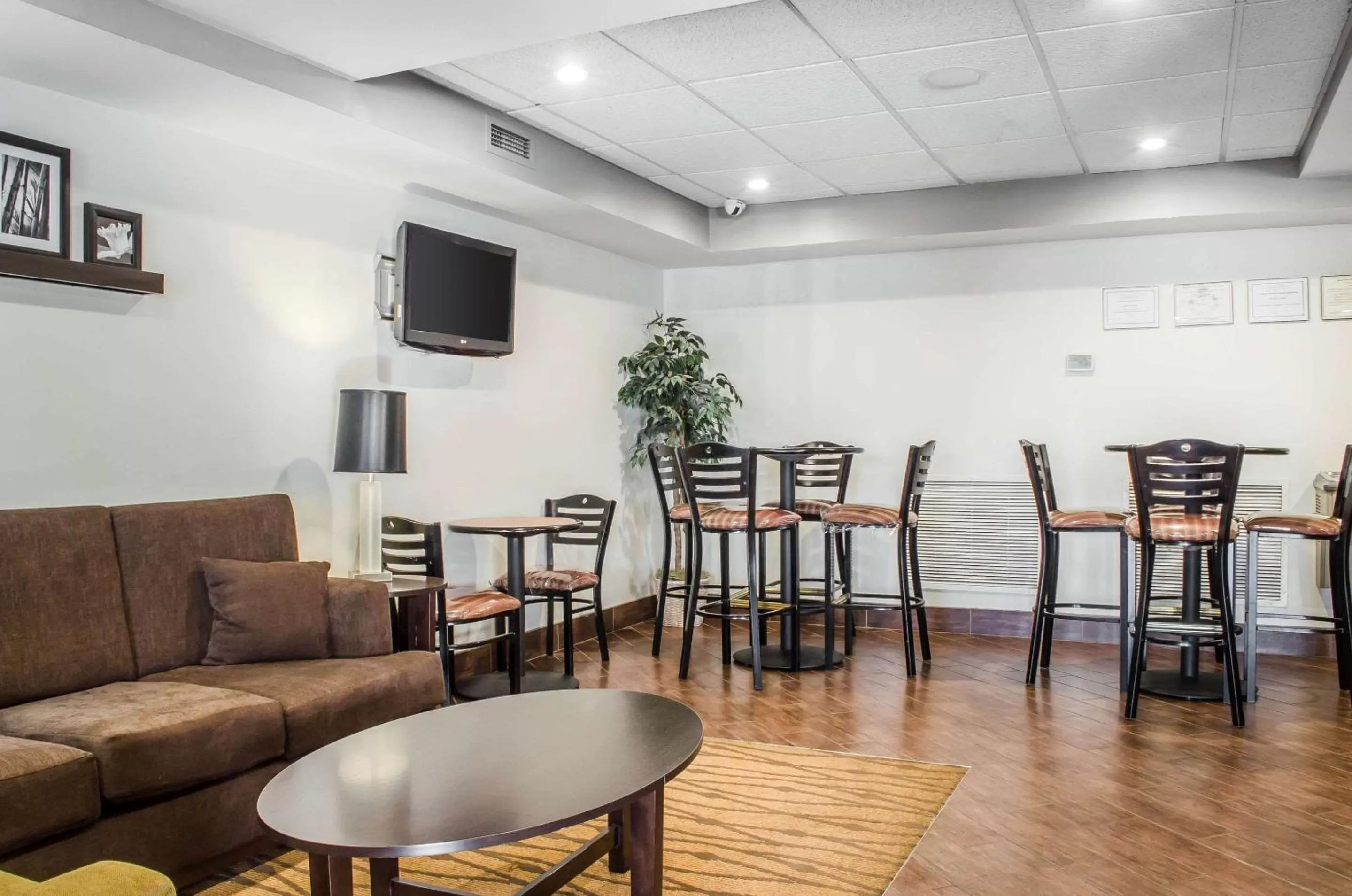Lobby or reception in Sleep Inn & Suites Bensalem
