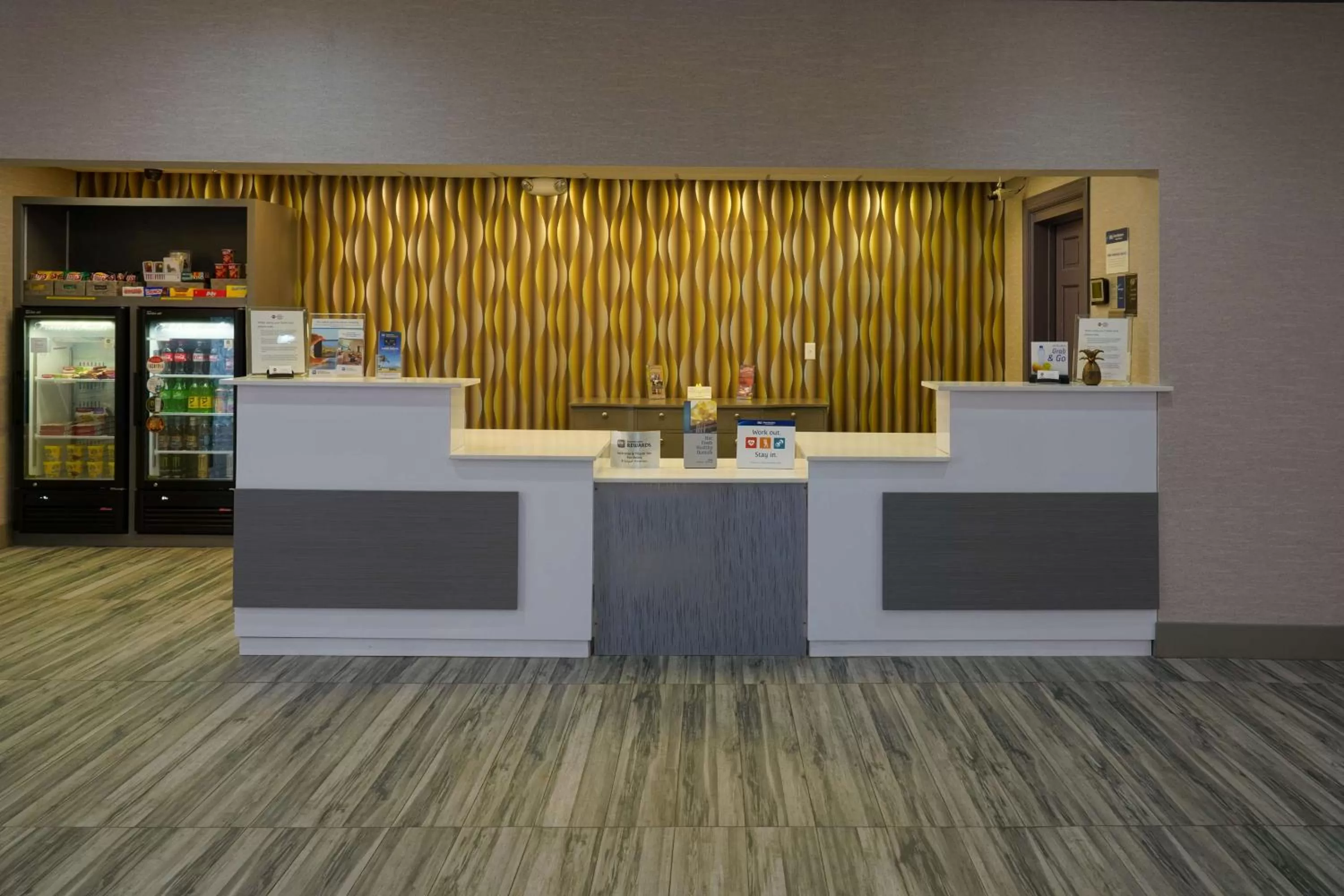 Lobby or reception in Best Western Plus Morristown Conference Center
