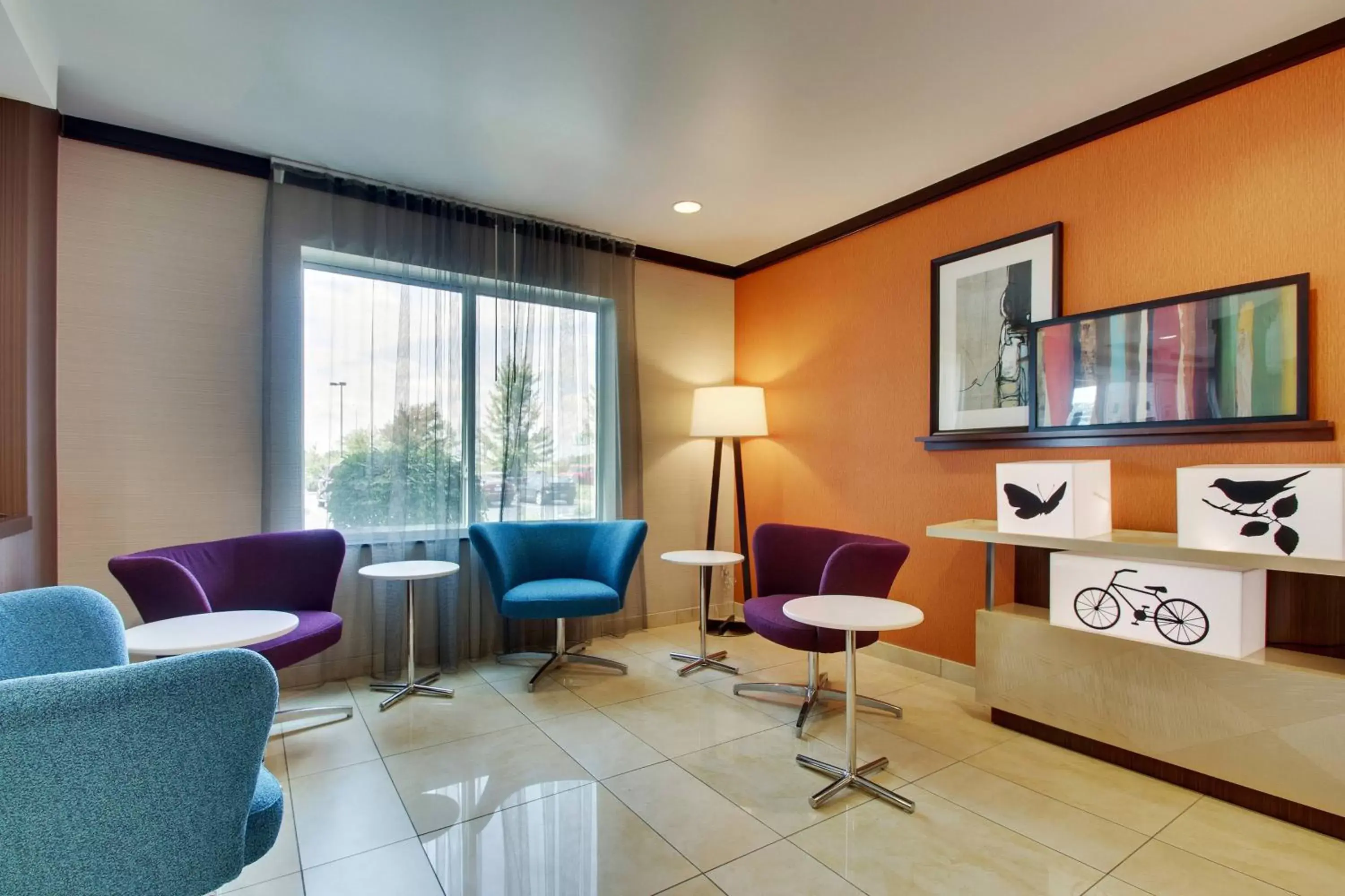 Lobby or reception, Seating Area in Fairfield Inn & Suites by Marriott Ottawa Starved Rock Area
